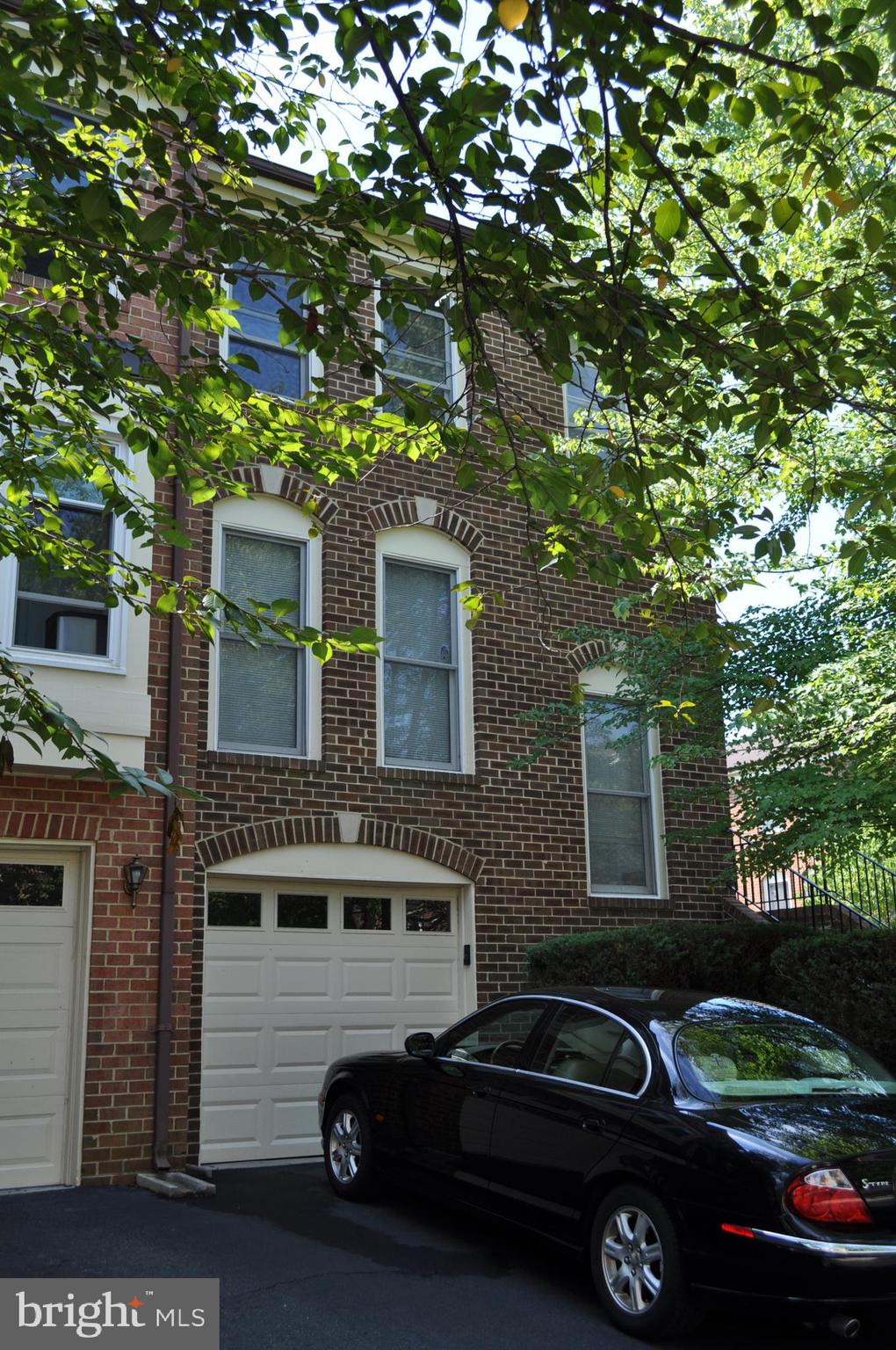 WOODMONT PLACE - Residential Lease