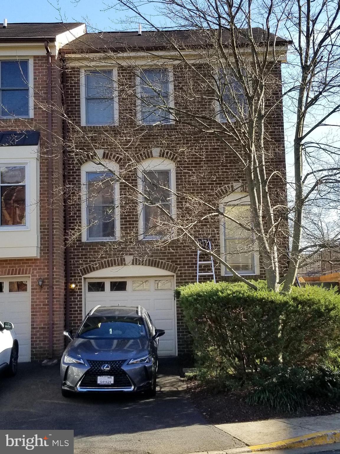 WOODMONT PLACE - Residential Lease