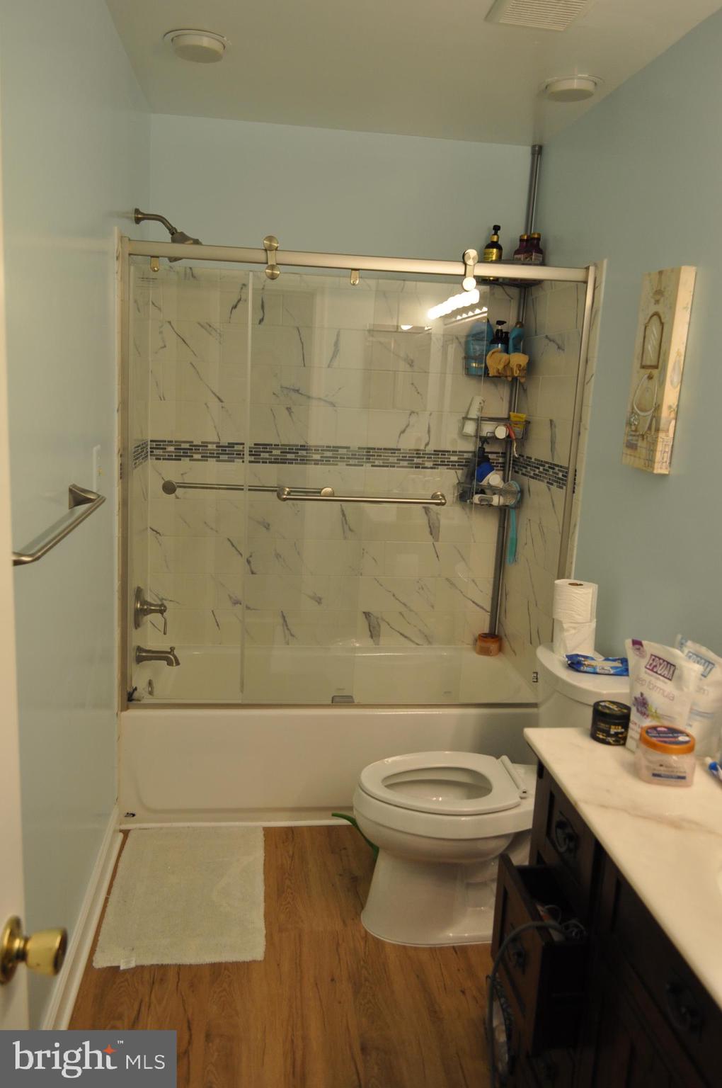 WOODMONT PLACE - Residential Lease