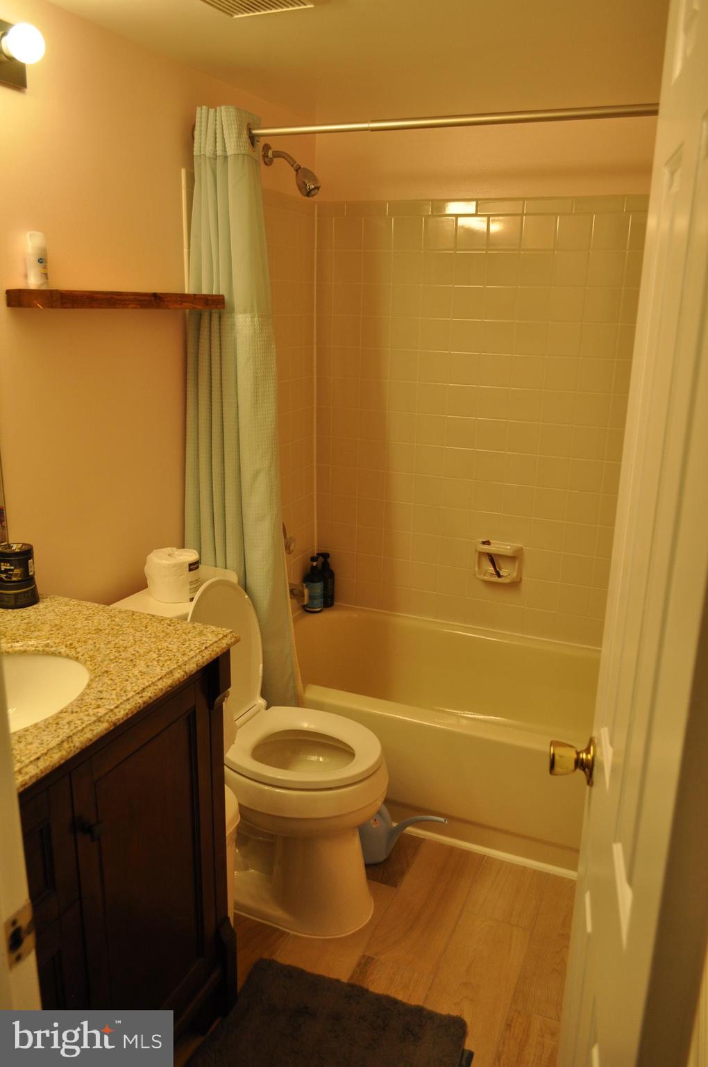 WOODMONT PLACE - Residential Lease