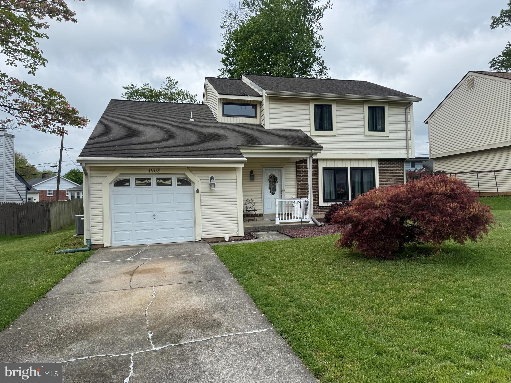 1908 W ZABENKO DRIVE