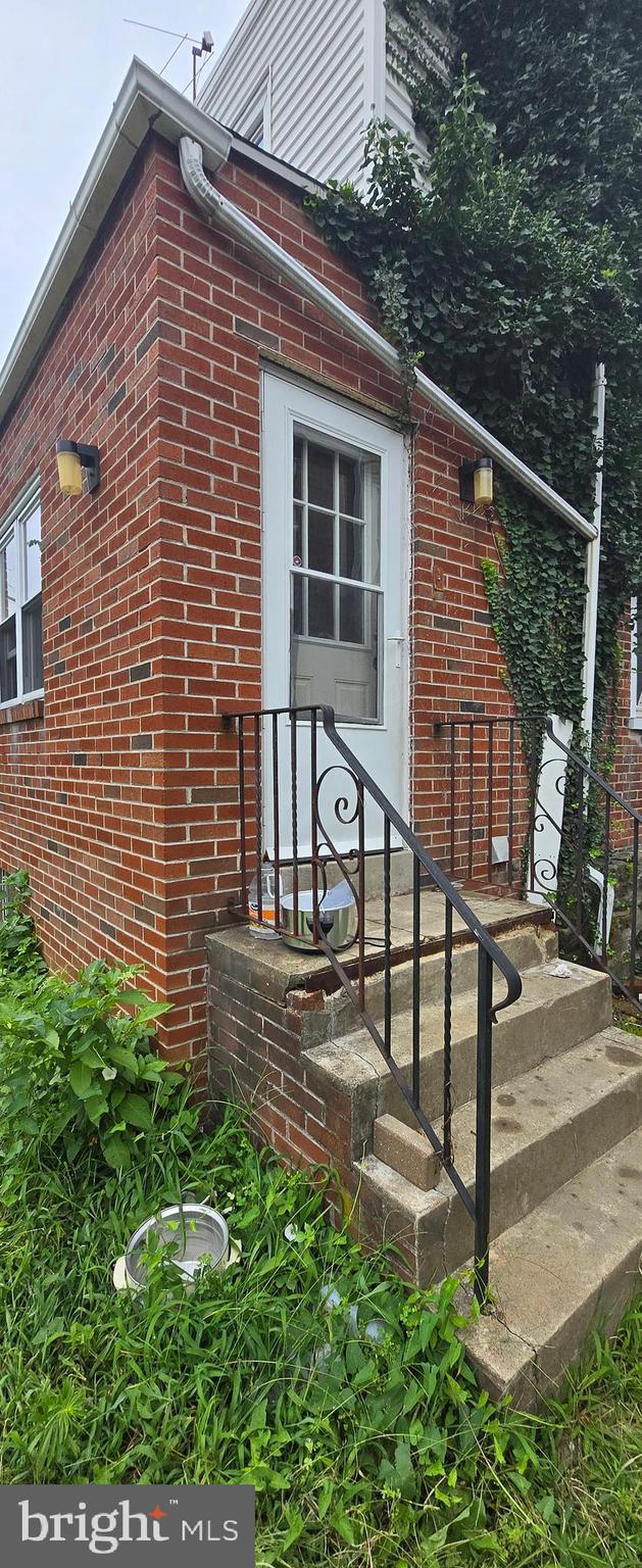 428 HELLERMAN STREET