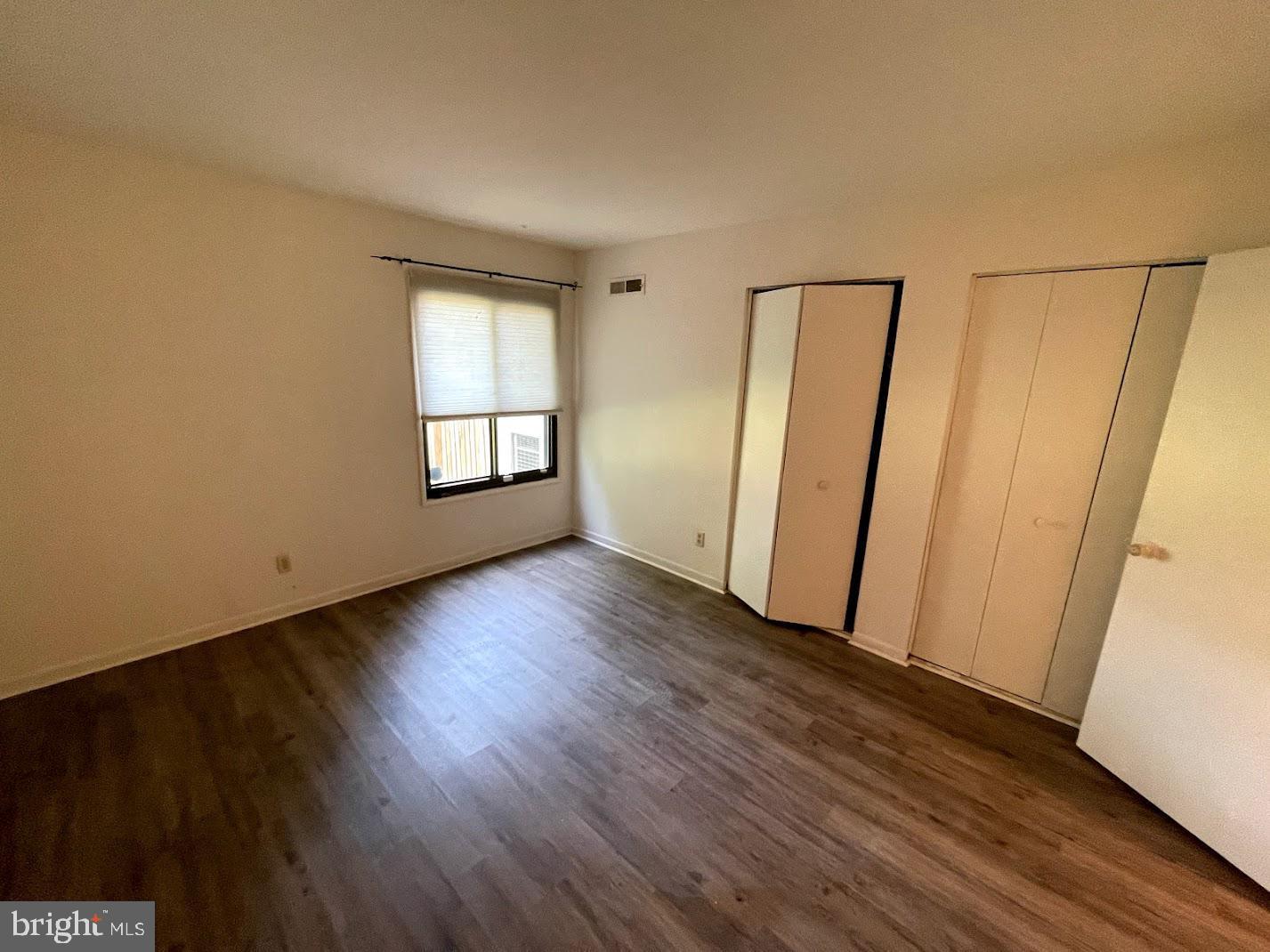 TREETOP CONDO - Residential Lease