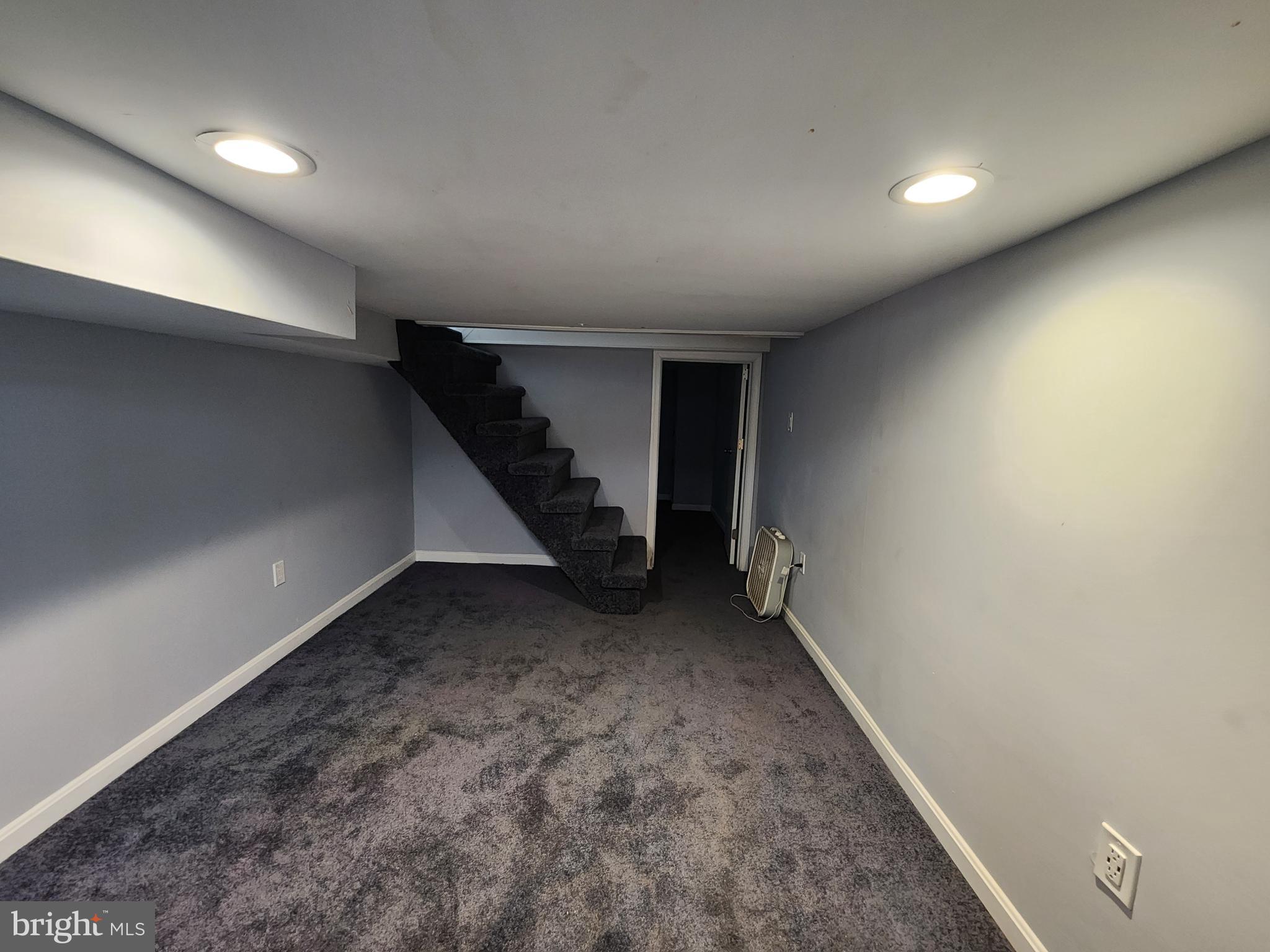 MONDAWMIN - Residential