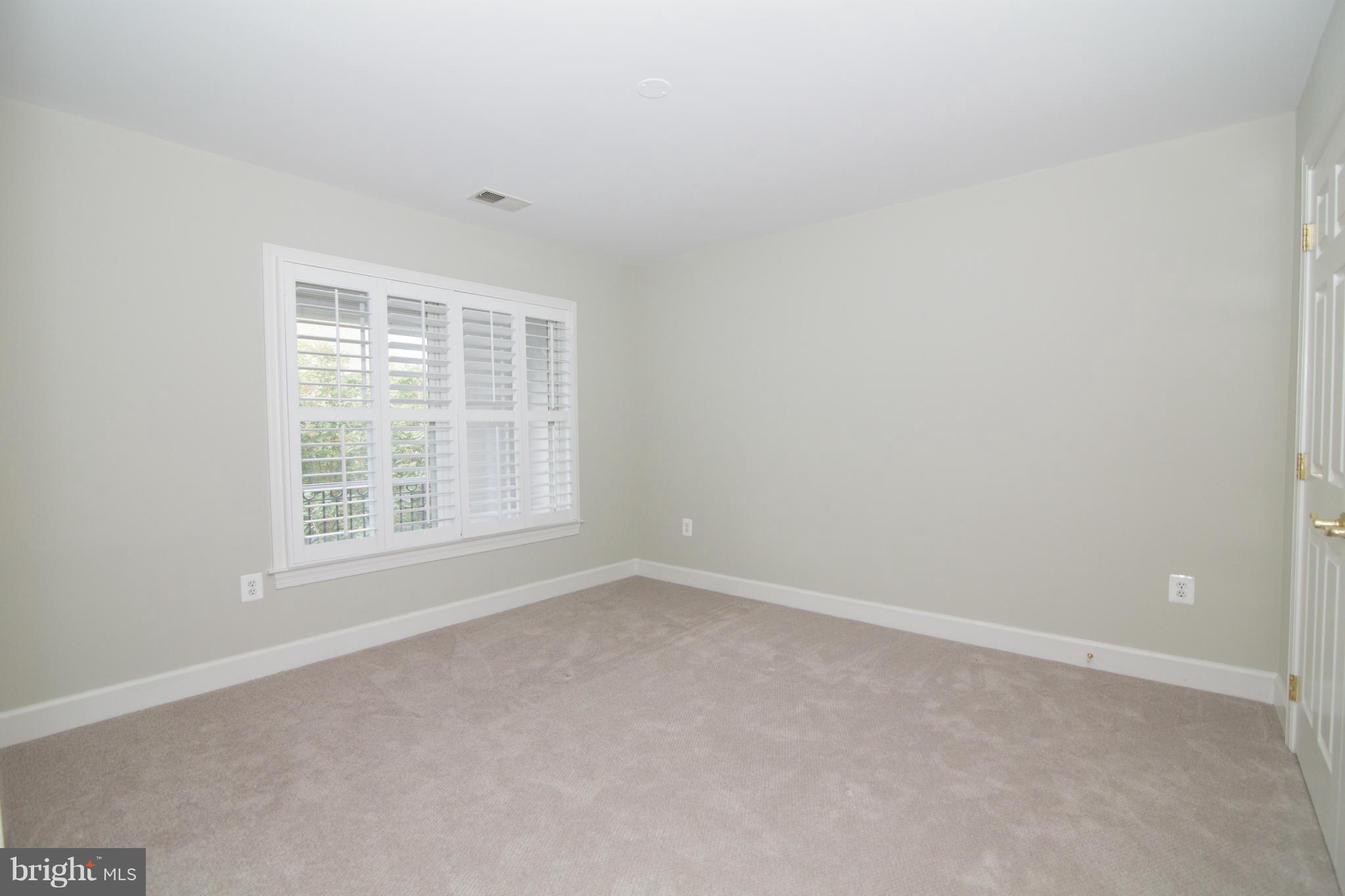 BELMONT BAY - Residential