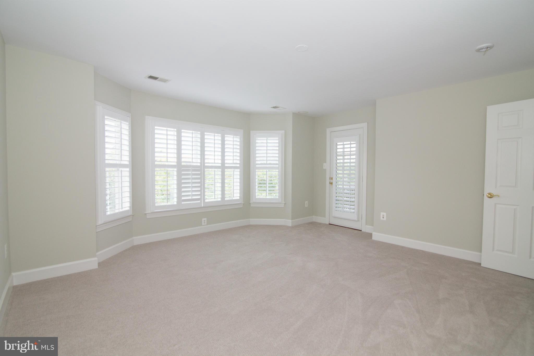 BELMONT BAY - Residential