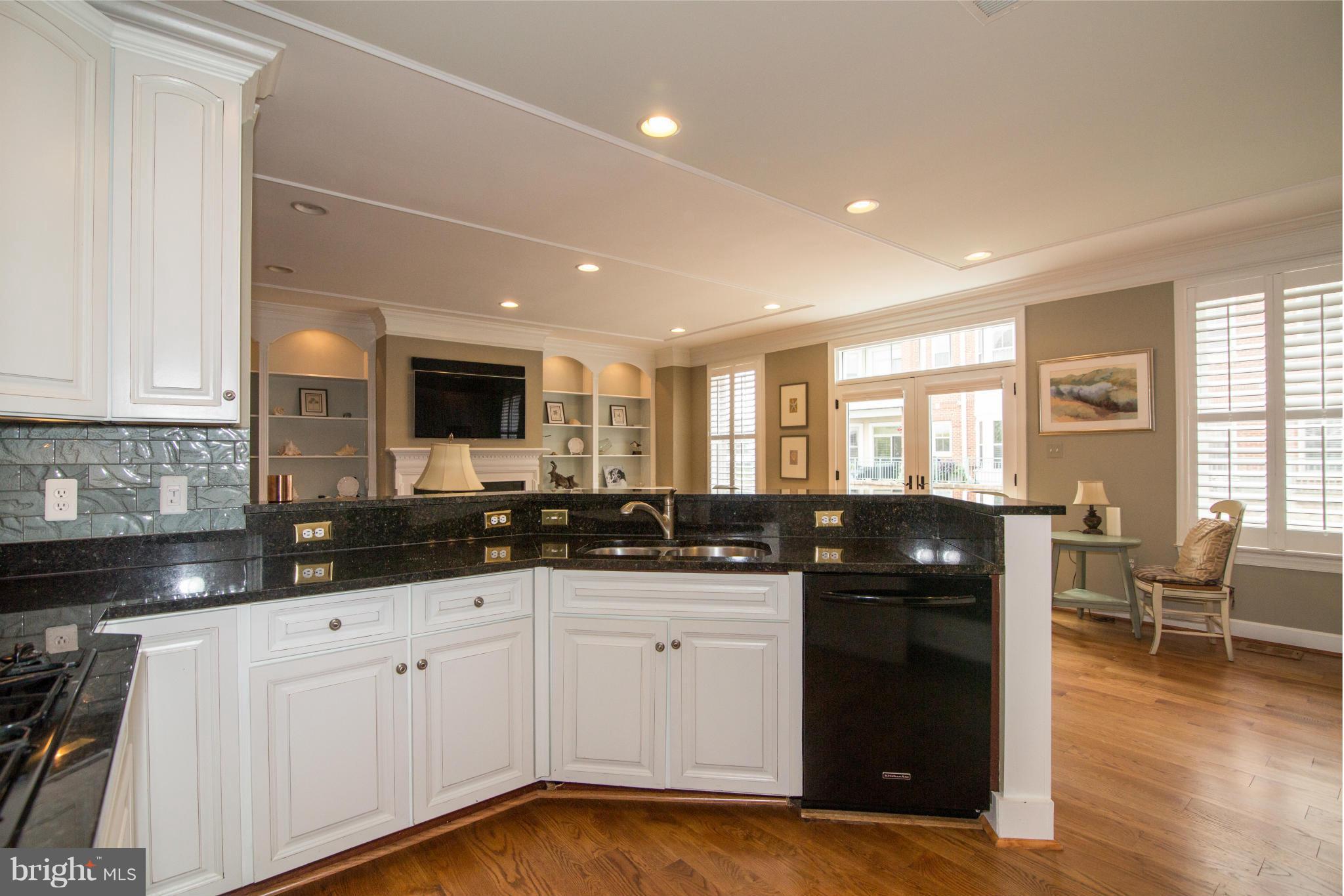 BELMONT BAY - Residential