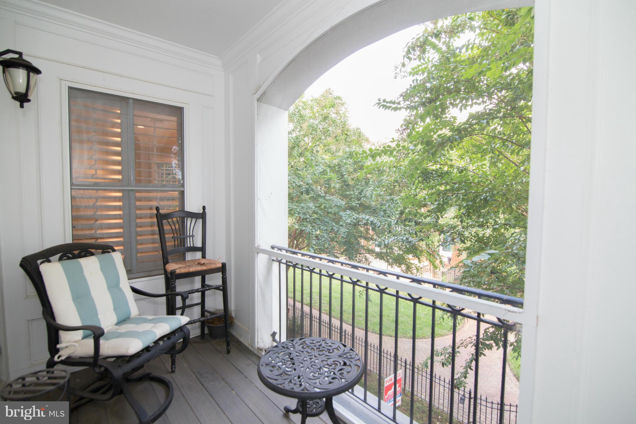 BELMONT BAY - Residential