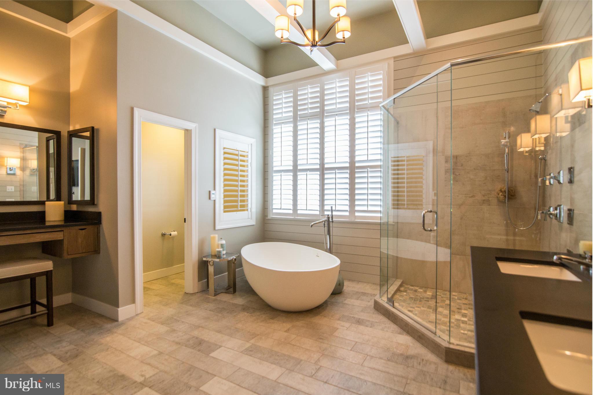 BELMONT BAY - Residential