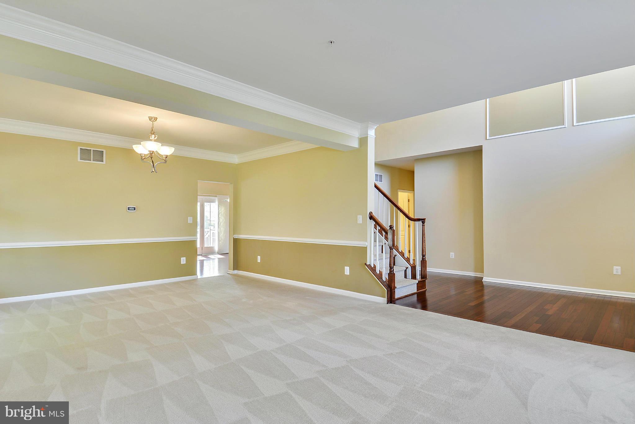 MARLBORO RIDGE - Residential