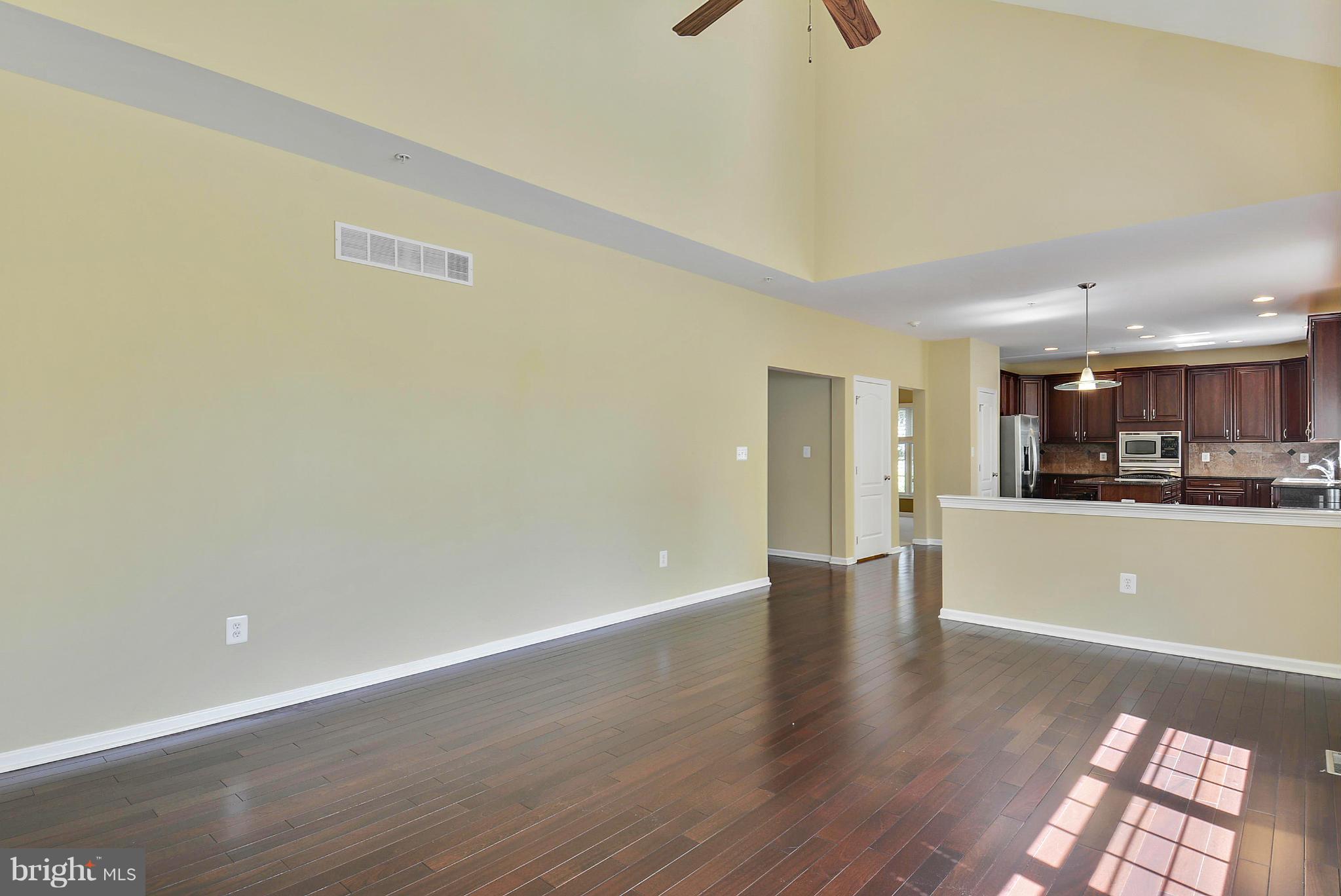 MARLBORO RIDGE - Residential