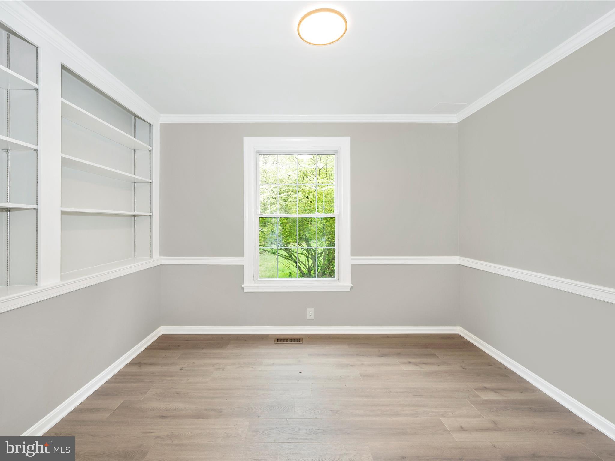 POTOMAC CHASE - Residential