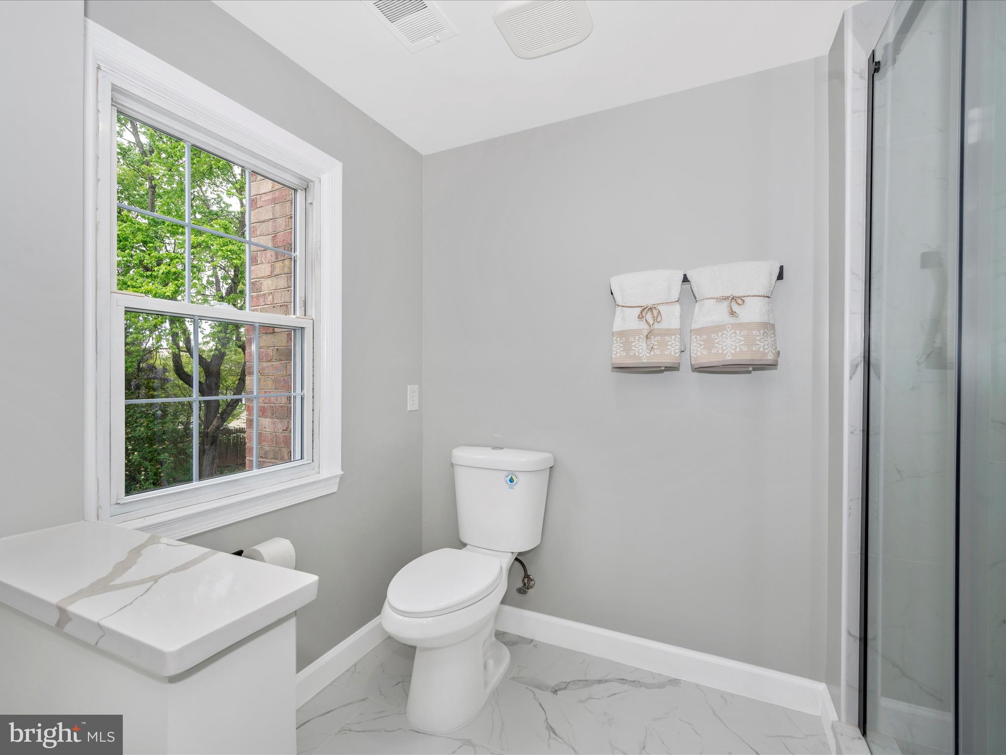 POTOMAC CHASE - Residential