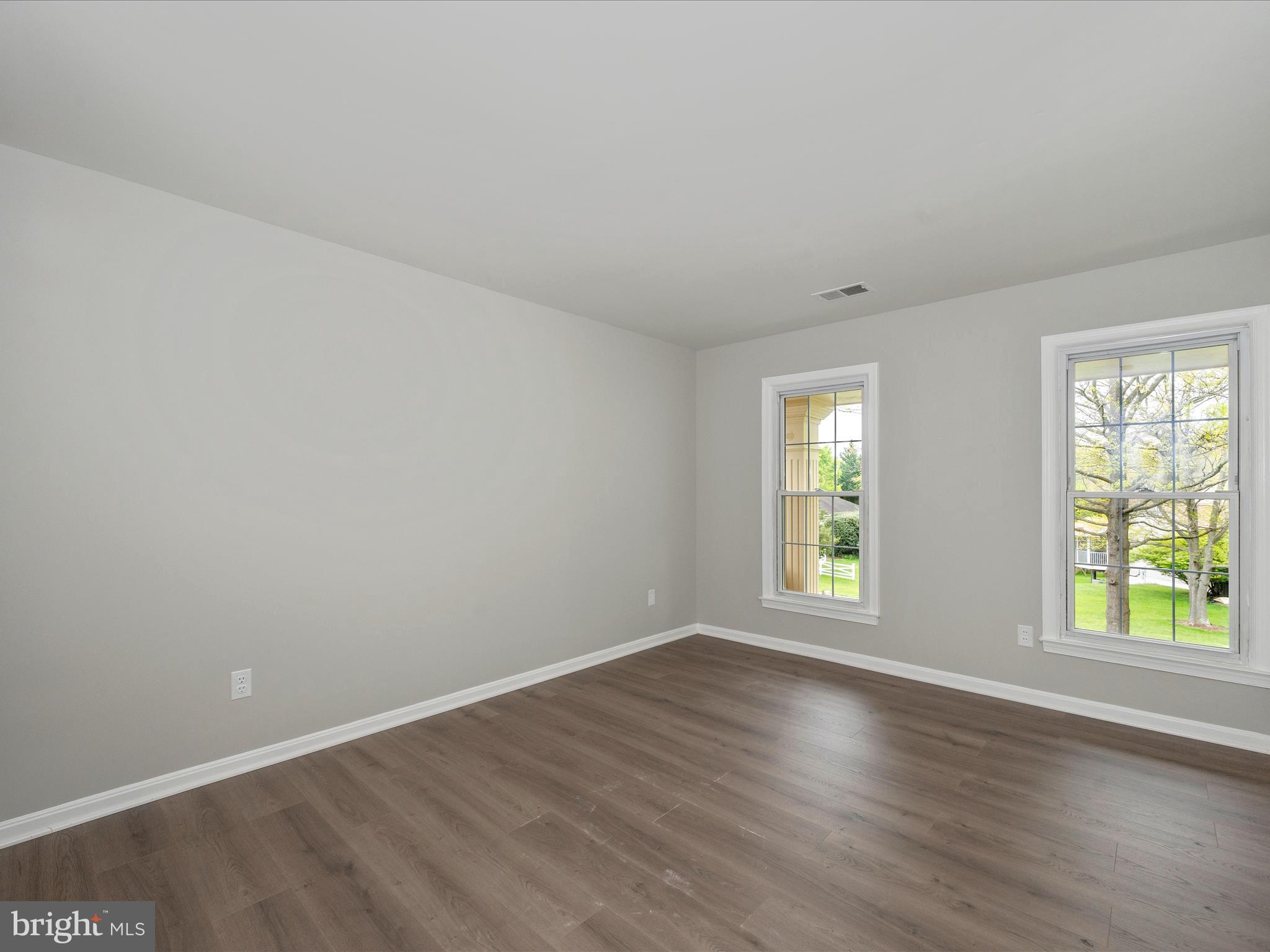 POTOMAC CHASE - Residential