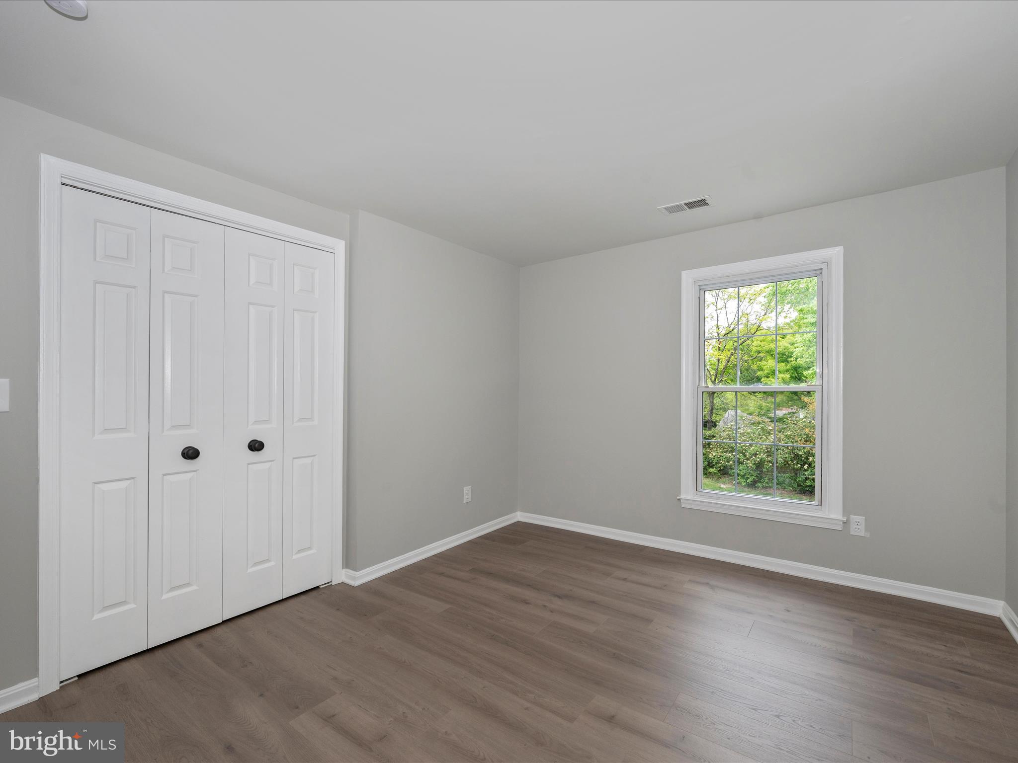 POTOMAC CHASE - Residential