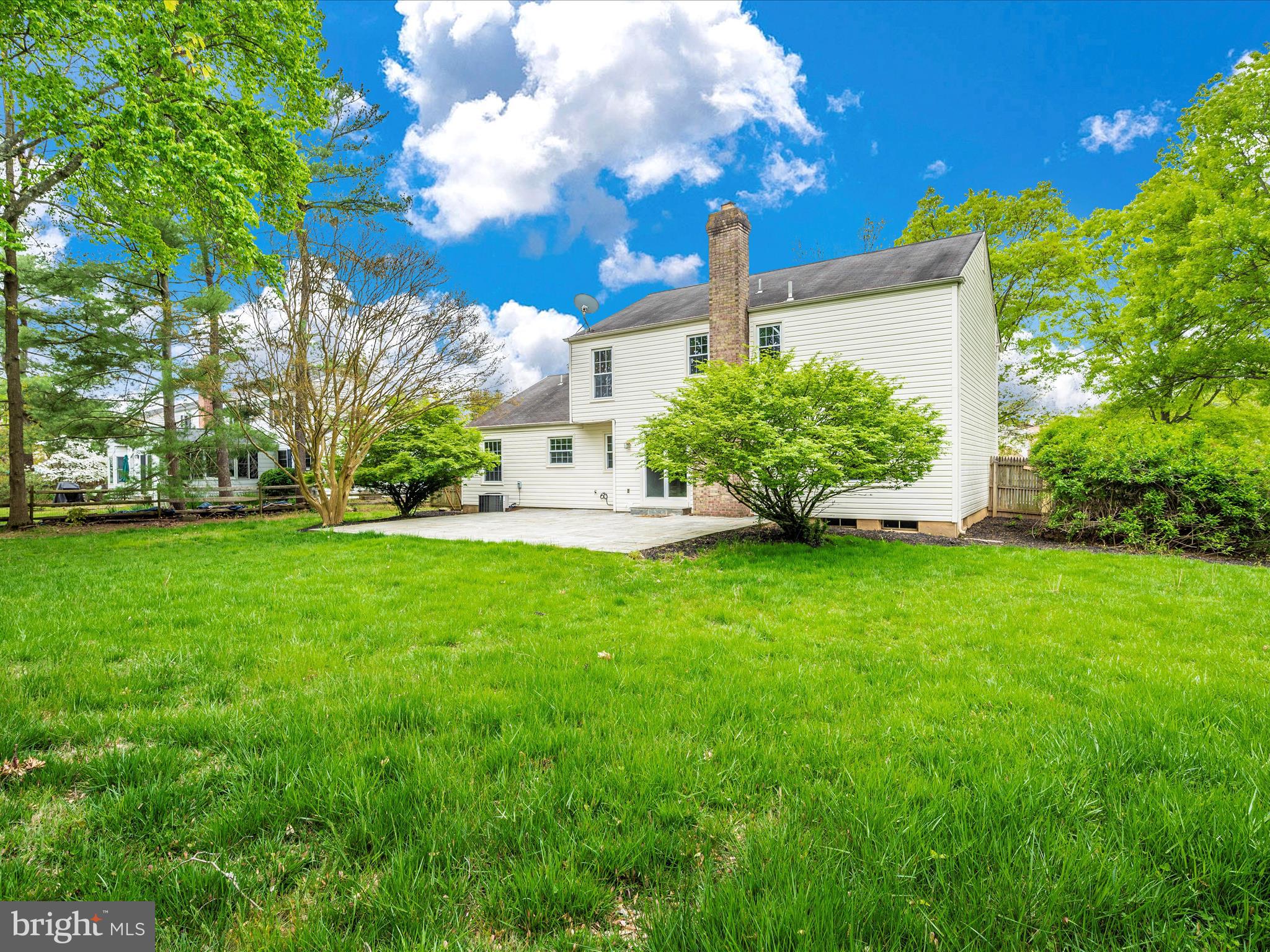 POTOMAC CHASE - Residential