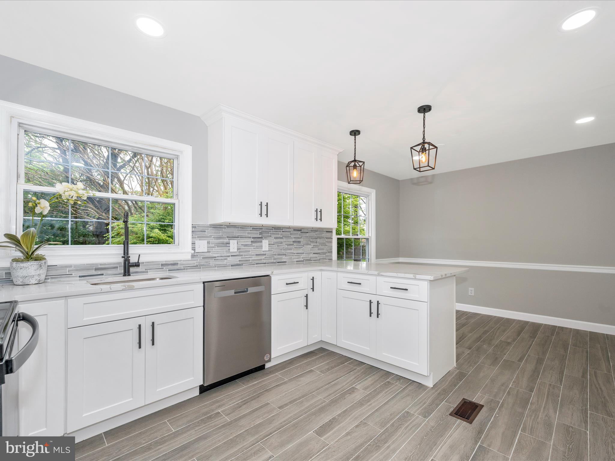 POTOMAC CHASE - Residential