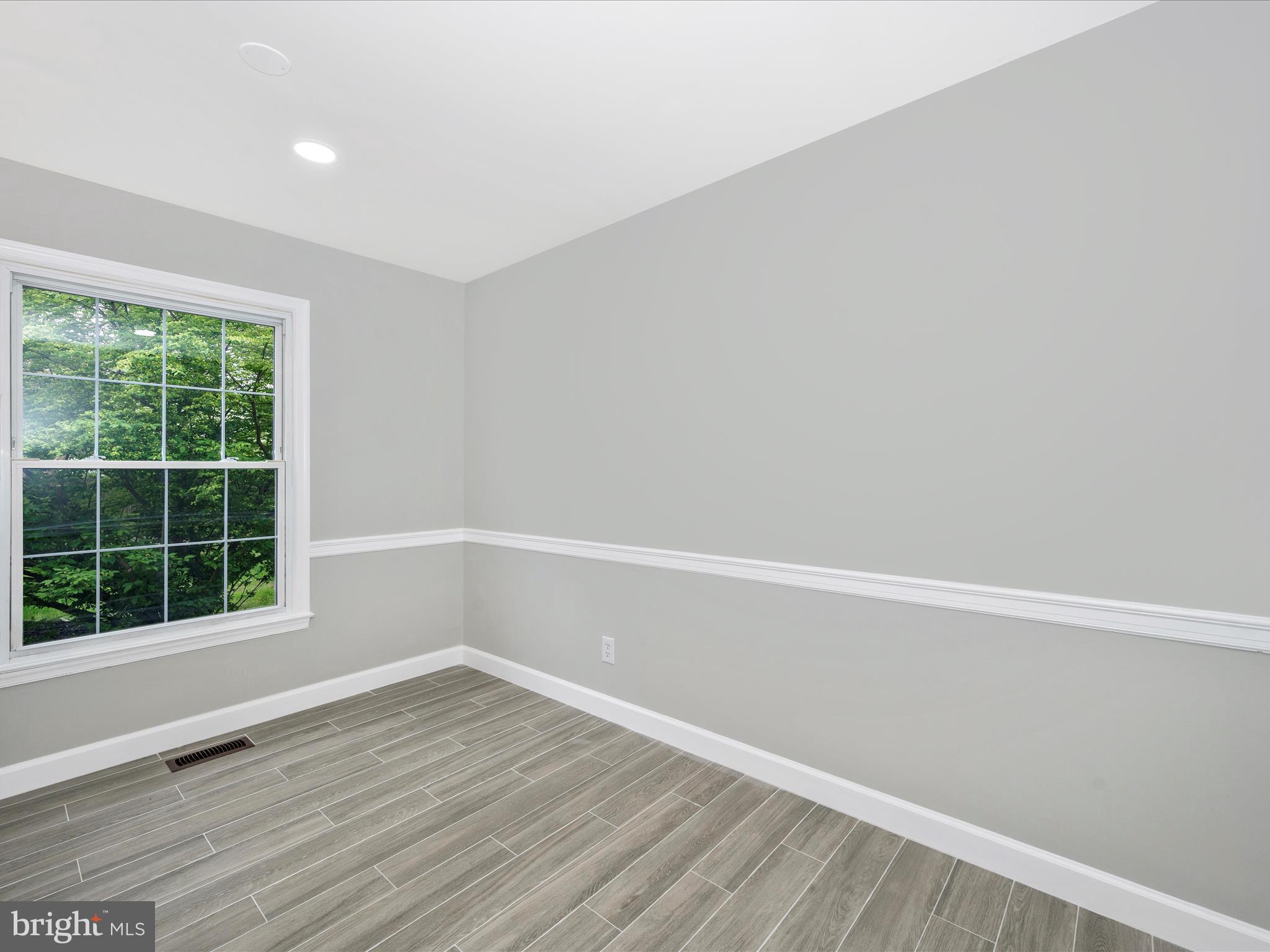 POTOMAC CHASE - Residential