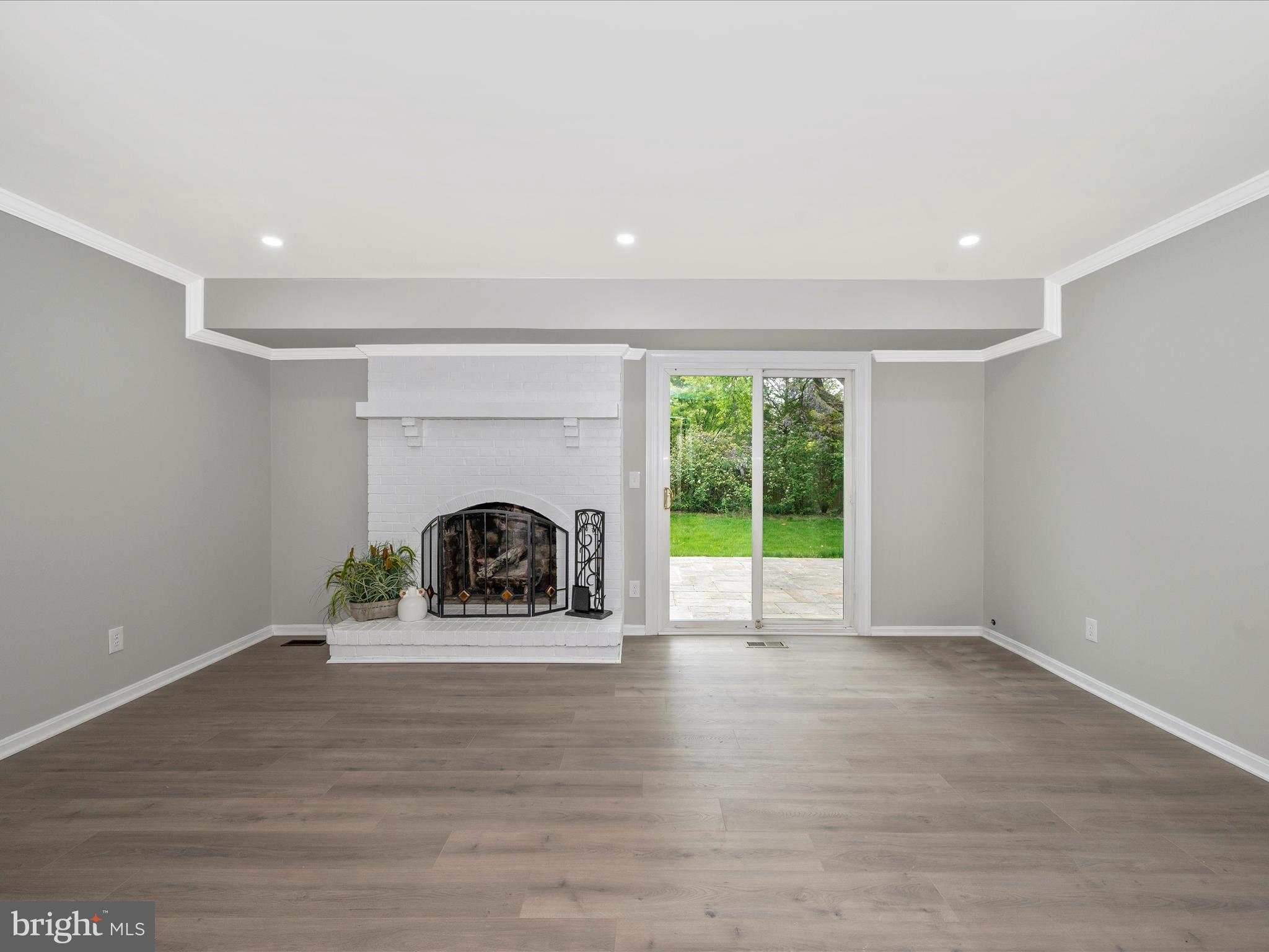 POTOMAC CHASE - Residential