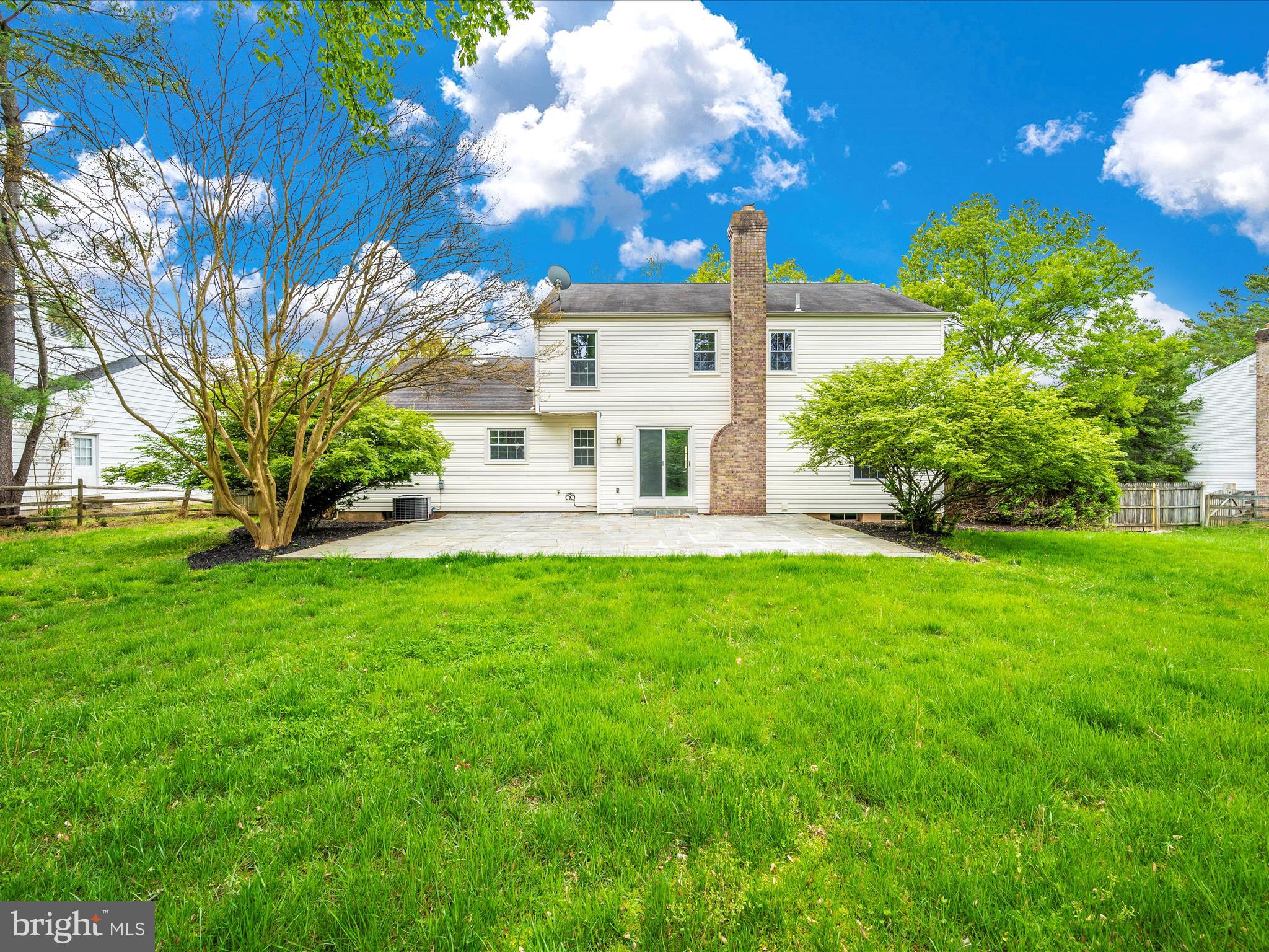 POTOMAC CHASE - Residential