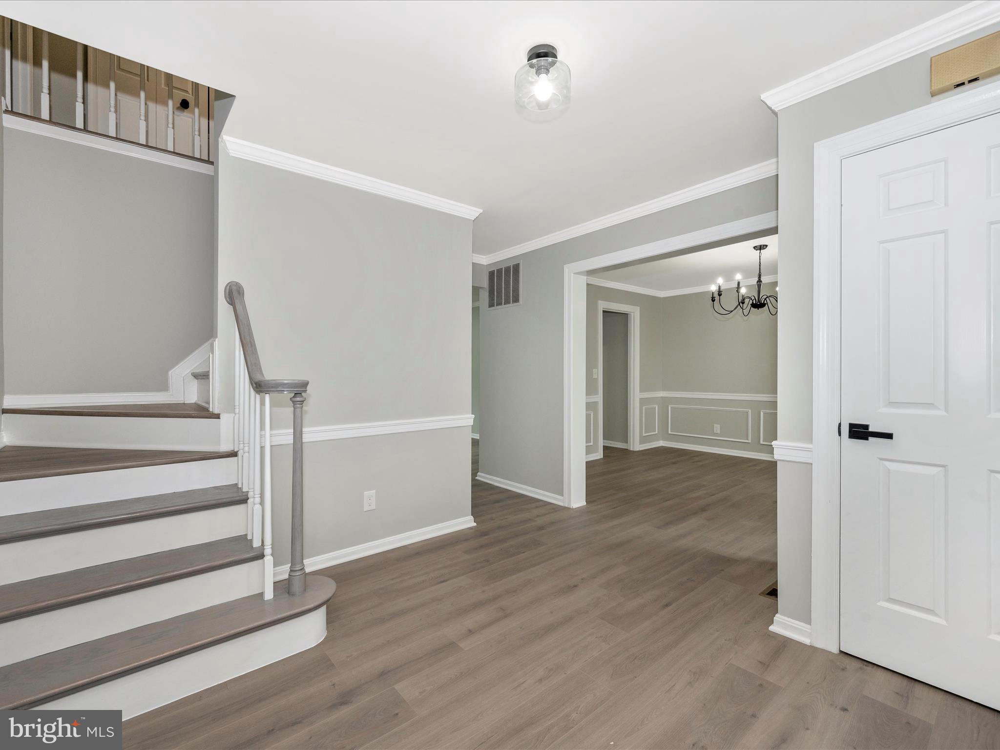 POTOMAC CHASE - Residential