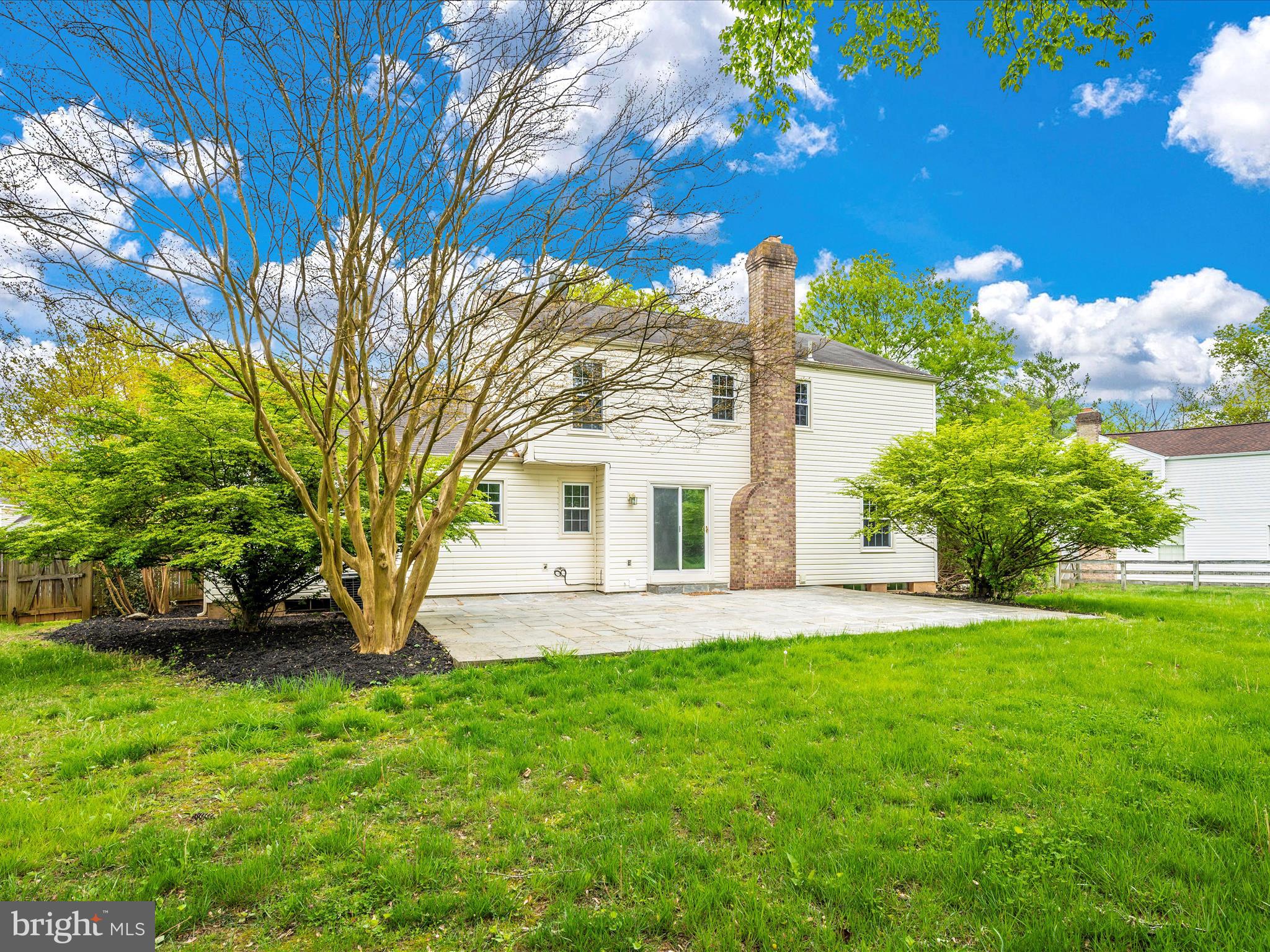 POTOMAC CHASE - Residential