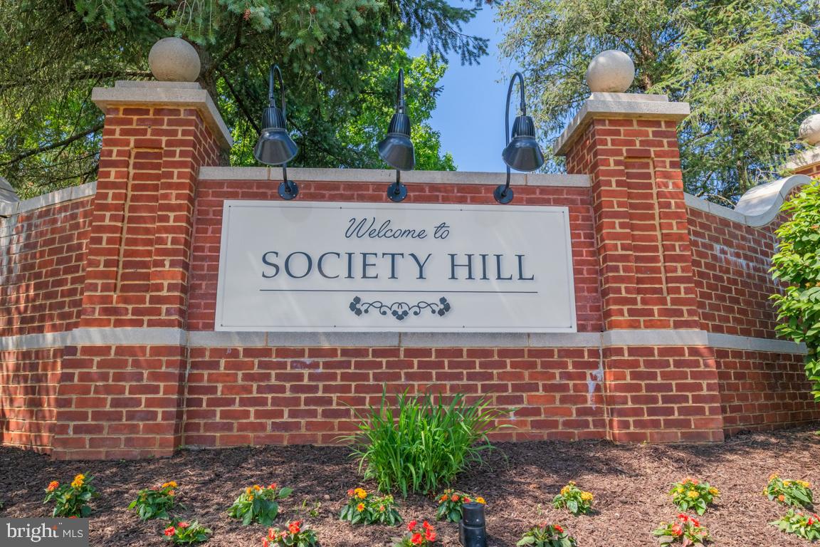 SOCIETY HILL - Residential