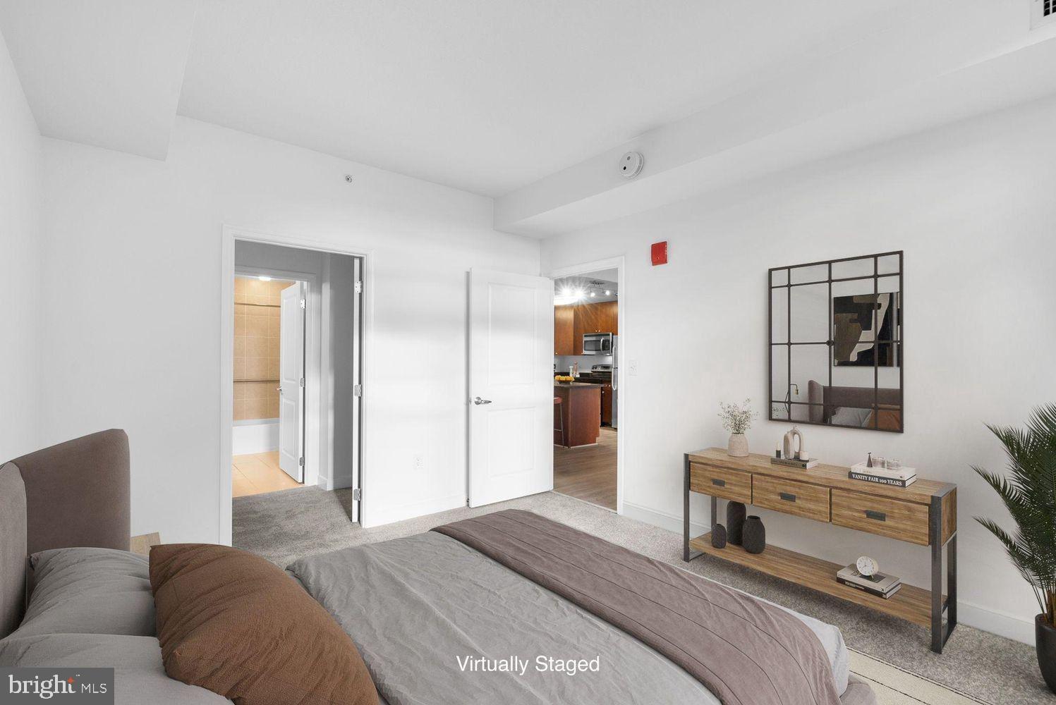 FLEET STREET CONDOMINIUMS - Residential