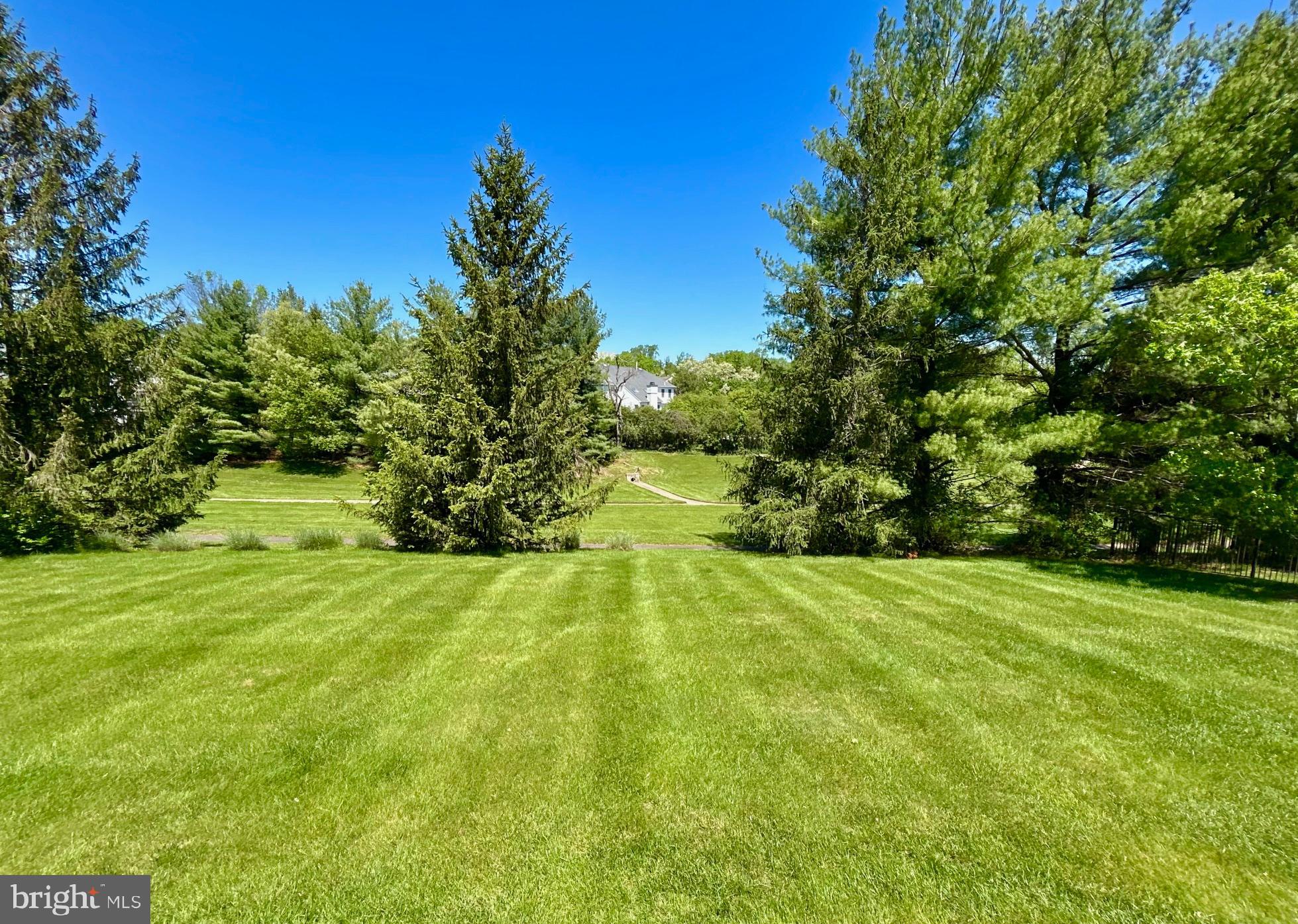 52 DALTON WAY