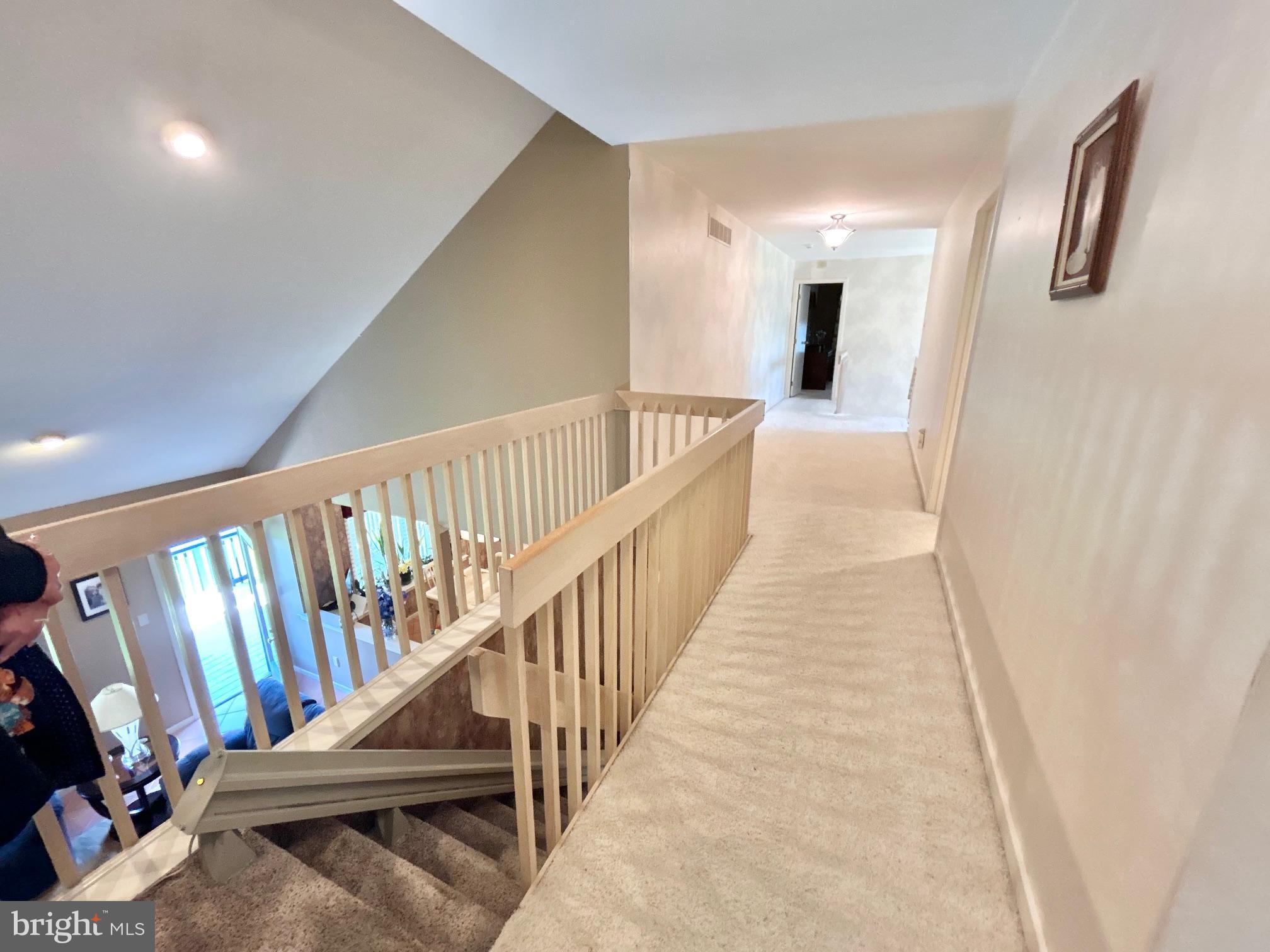 HILLS AT NORTHAMPT - Residential