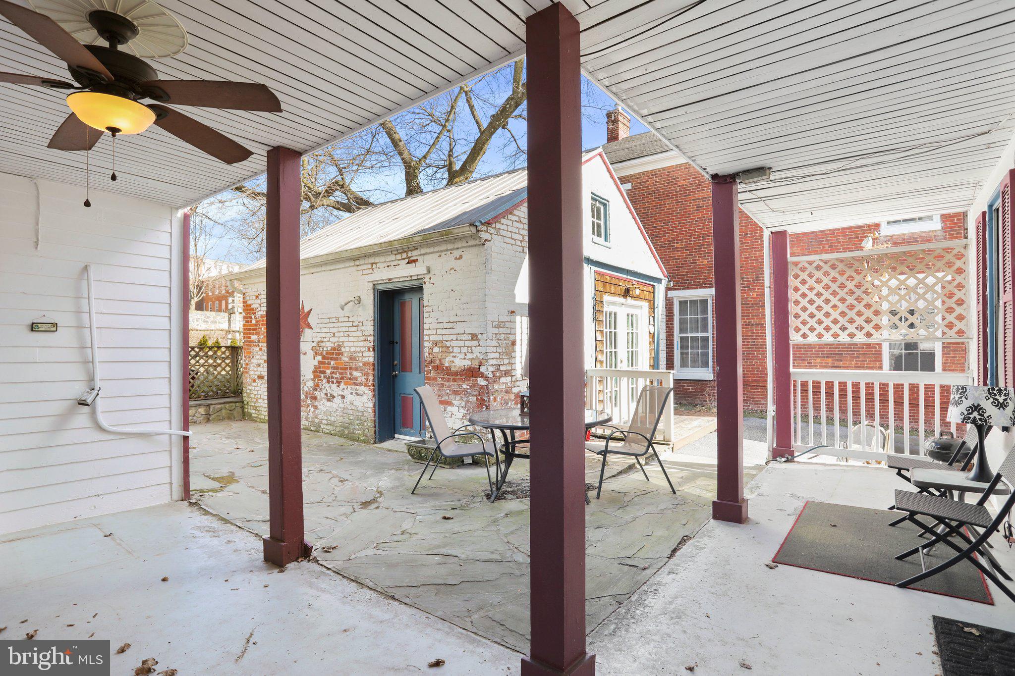 EMMITSBURG - Commercial Sale