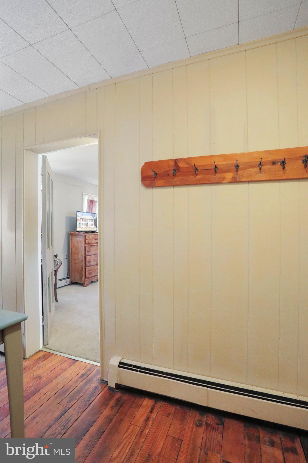 EMMITSBURG - Commercial Sale