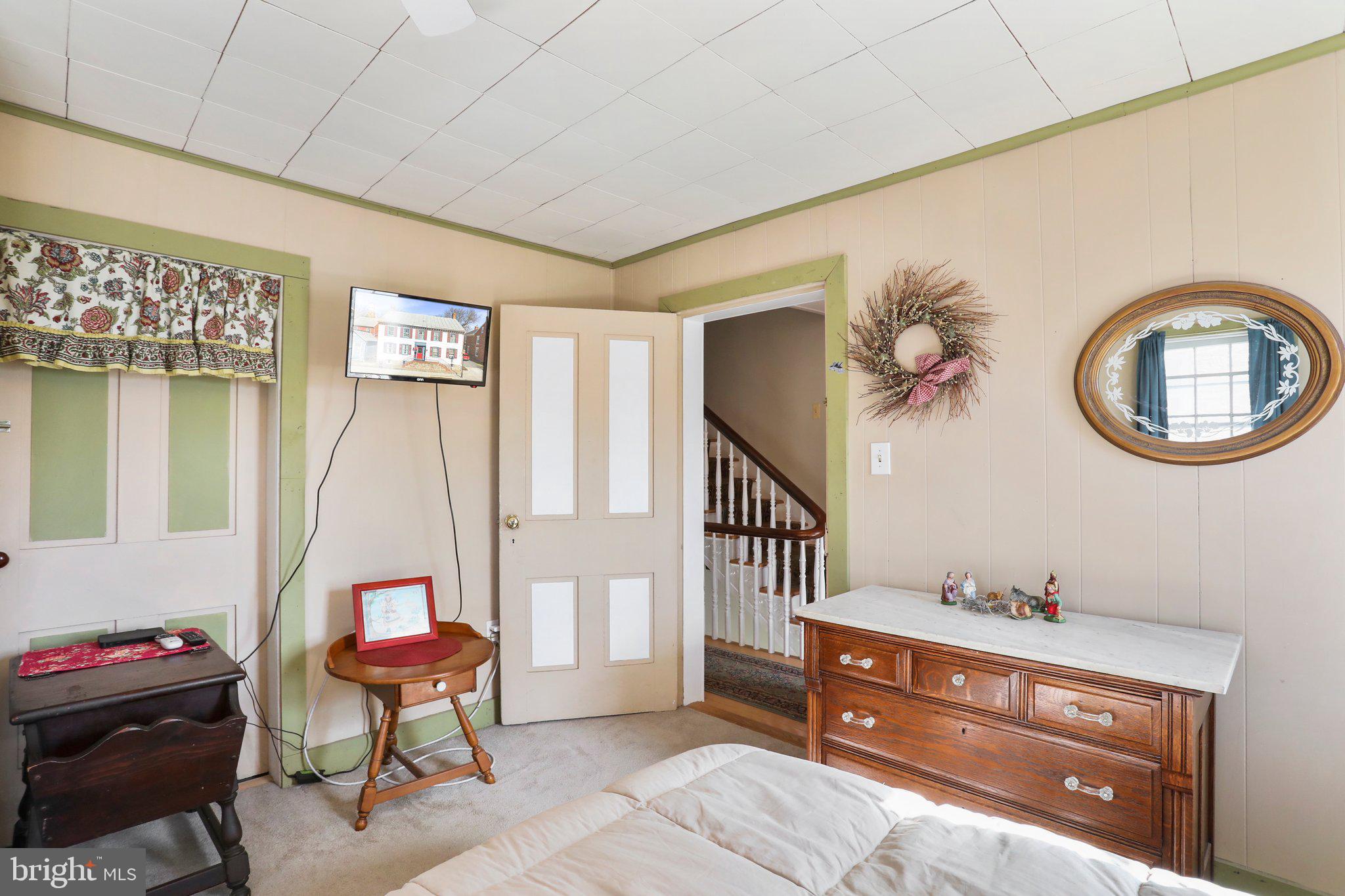 EMMITSBURG - Commercial Sale