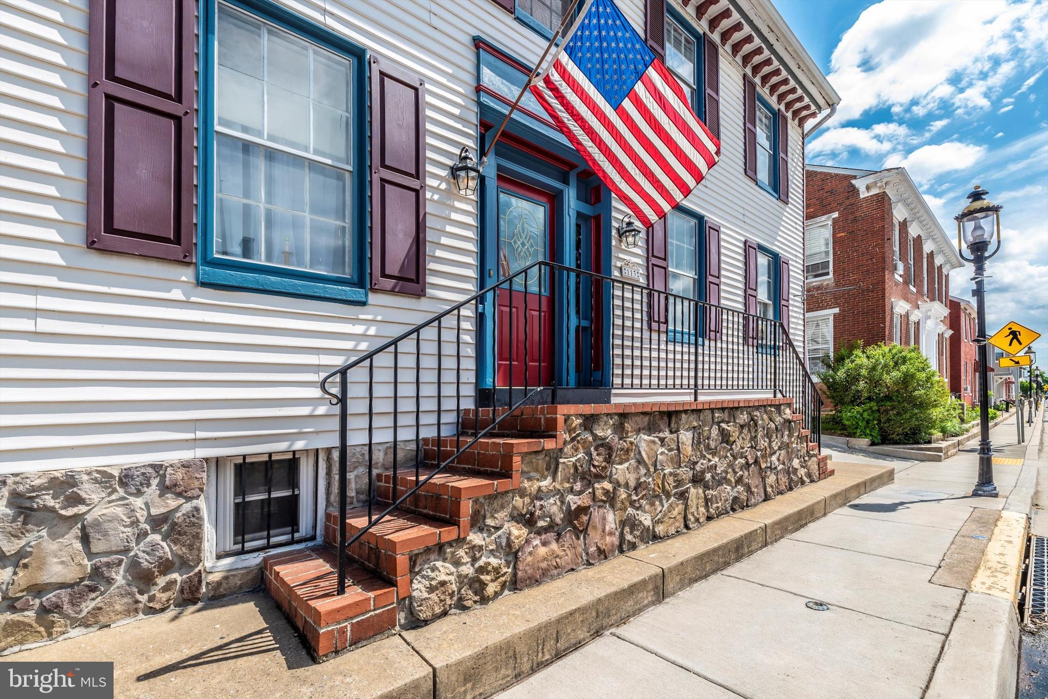 EMMITSBURG - Commercial Sale