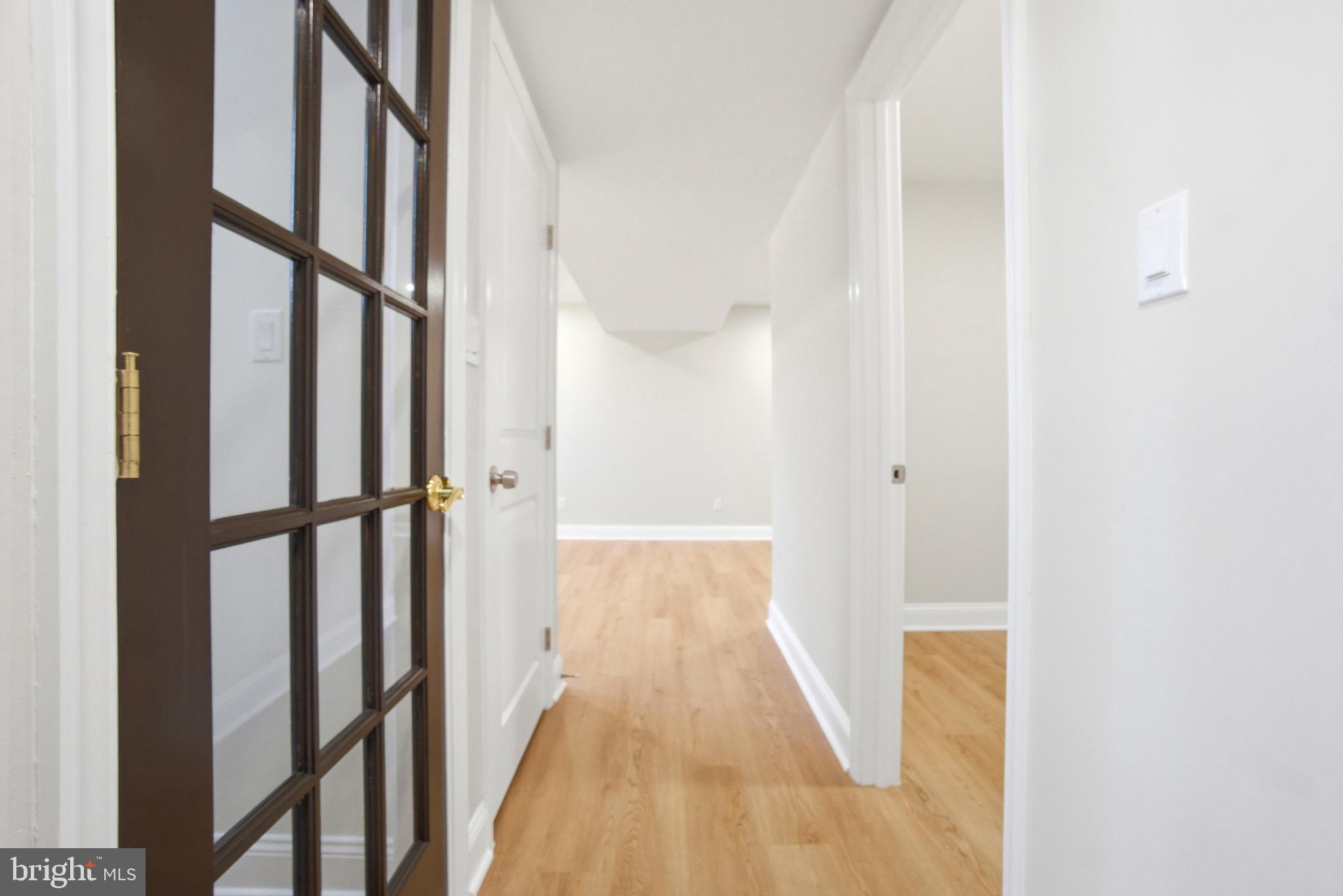 HILLTOP PARK - Residential