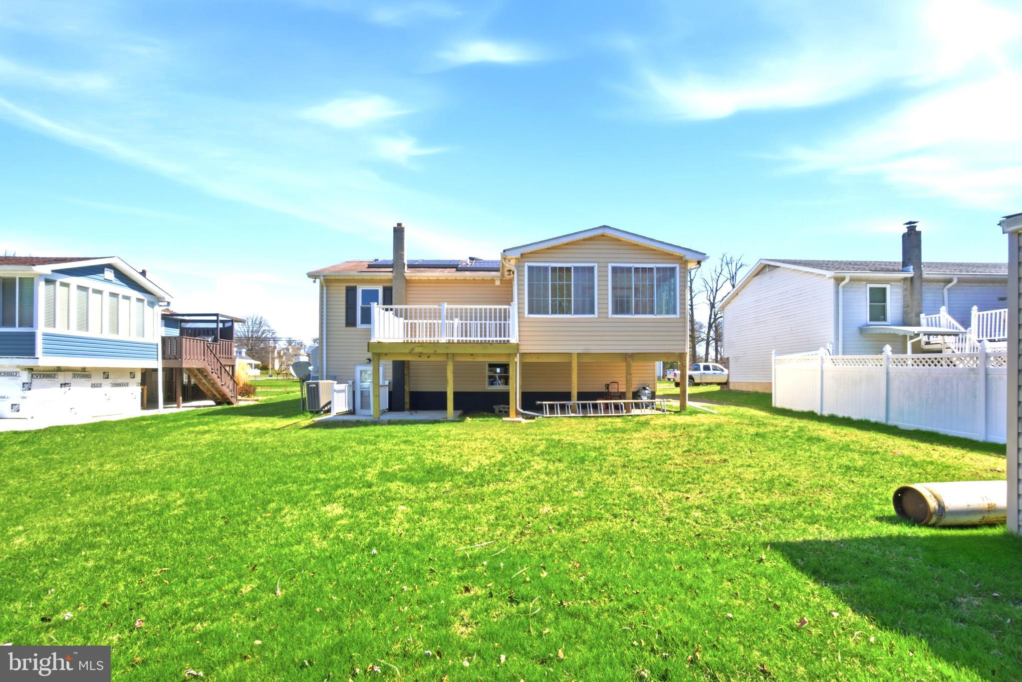 HILLTOP PARK - Residential