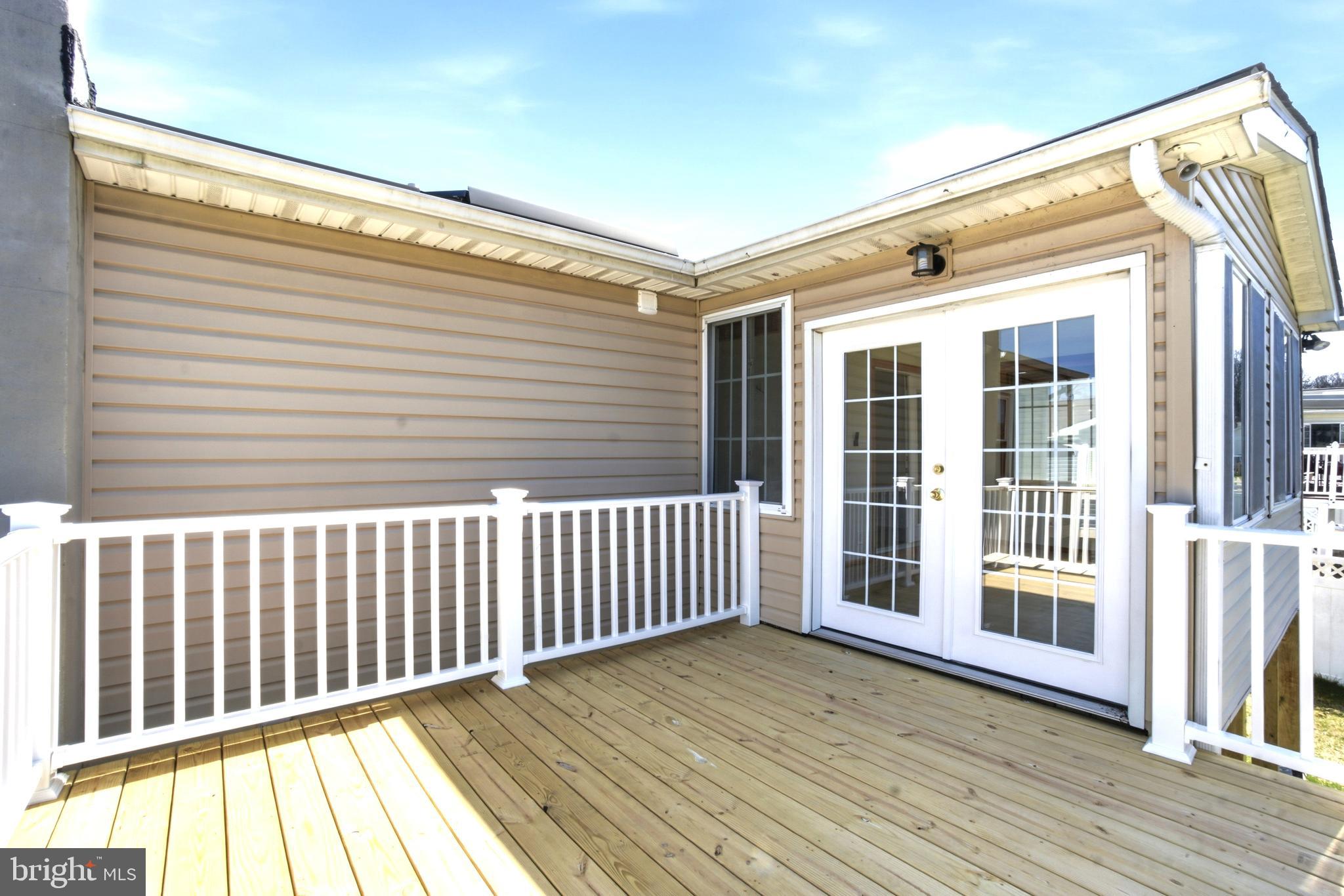 HILLTOP PARK - Residential