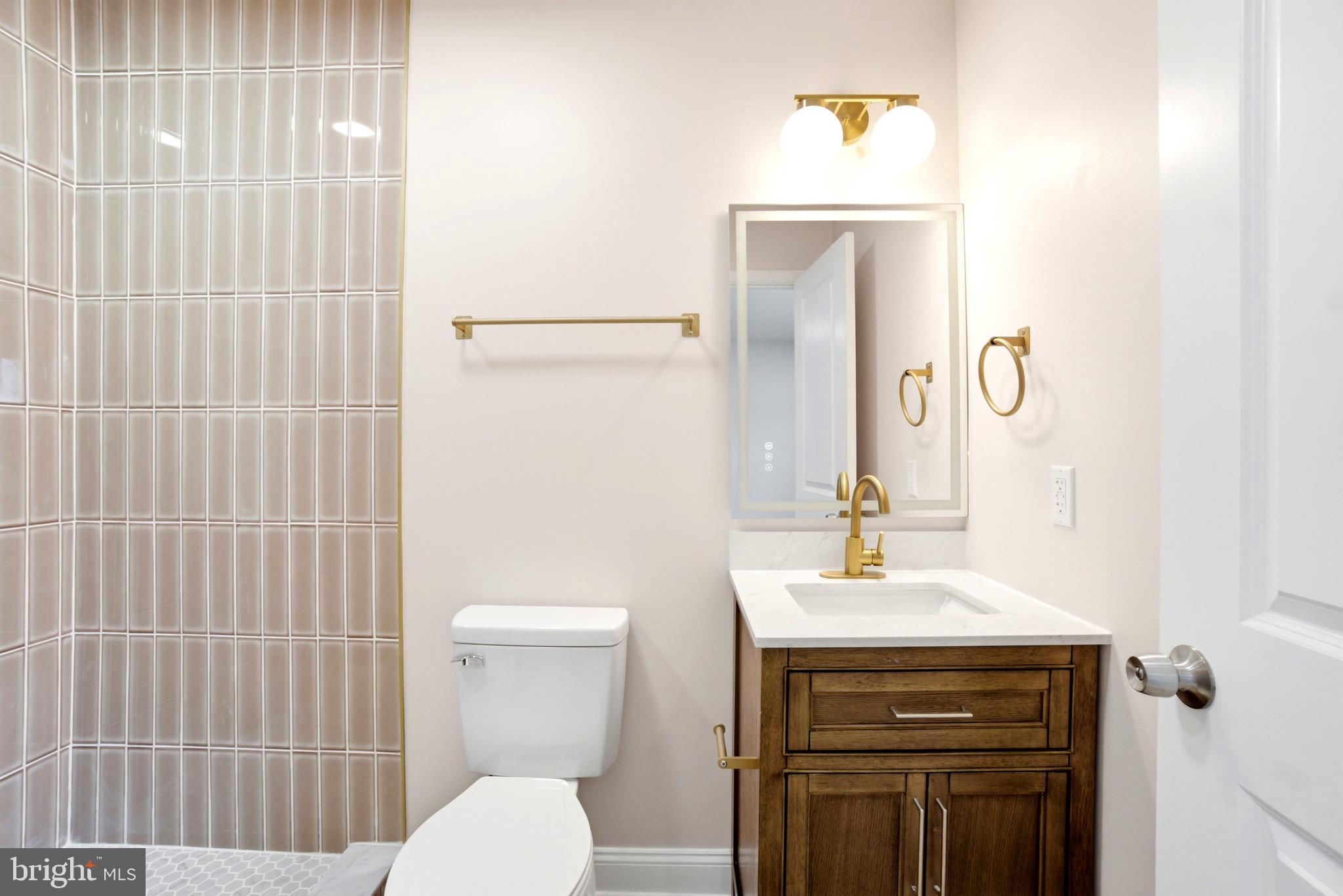 HILLTOP PARK - Residential