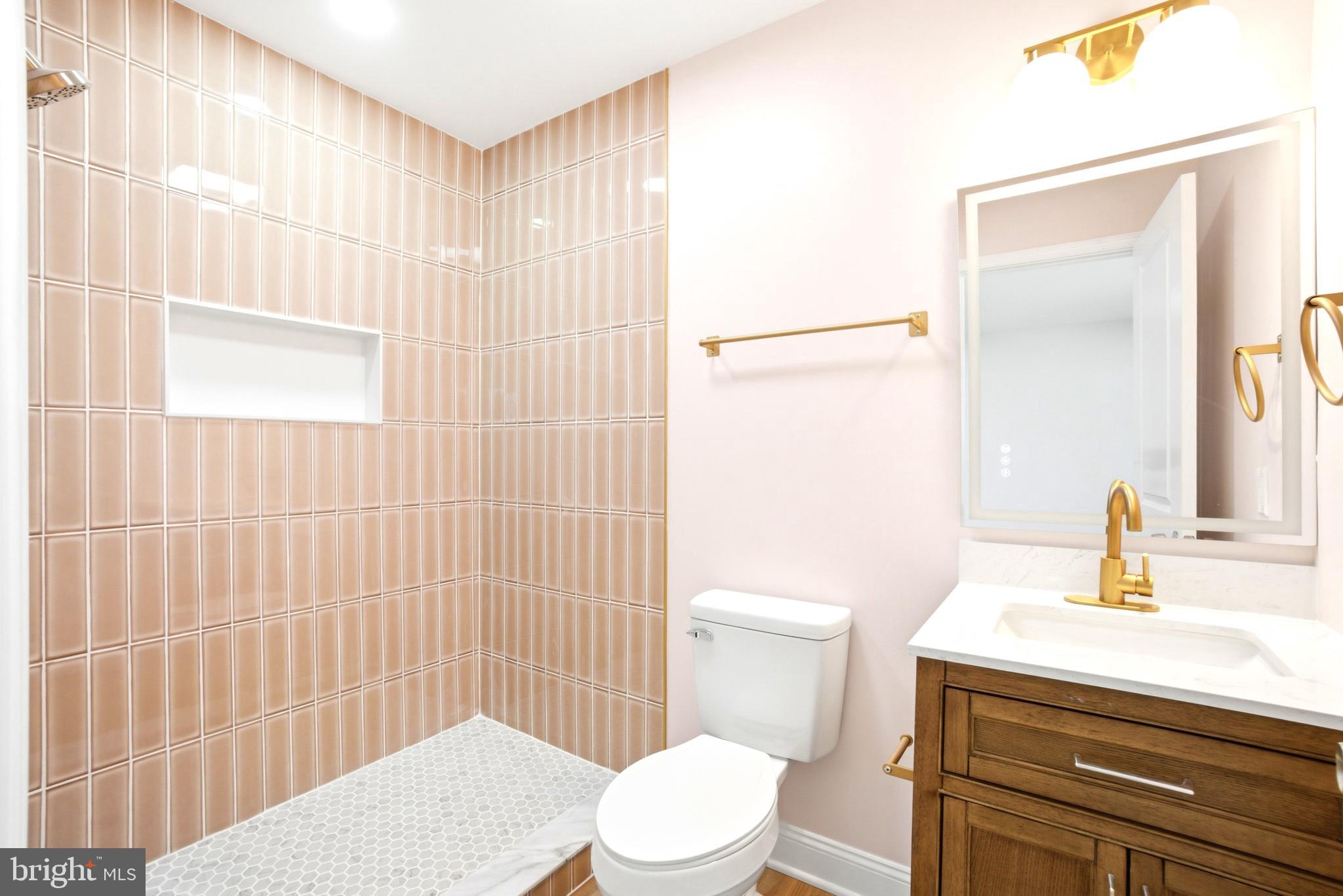 HILLTOP PARK - Residential