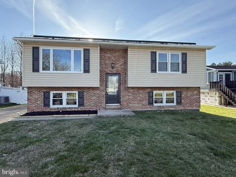 302 WEST ROAD BALTIMORE MD 21221