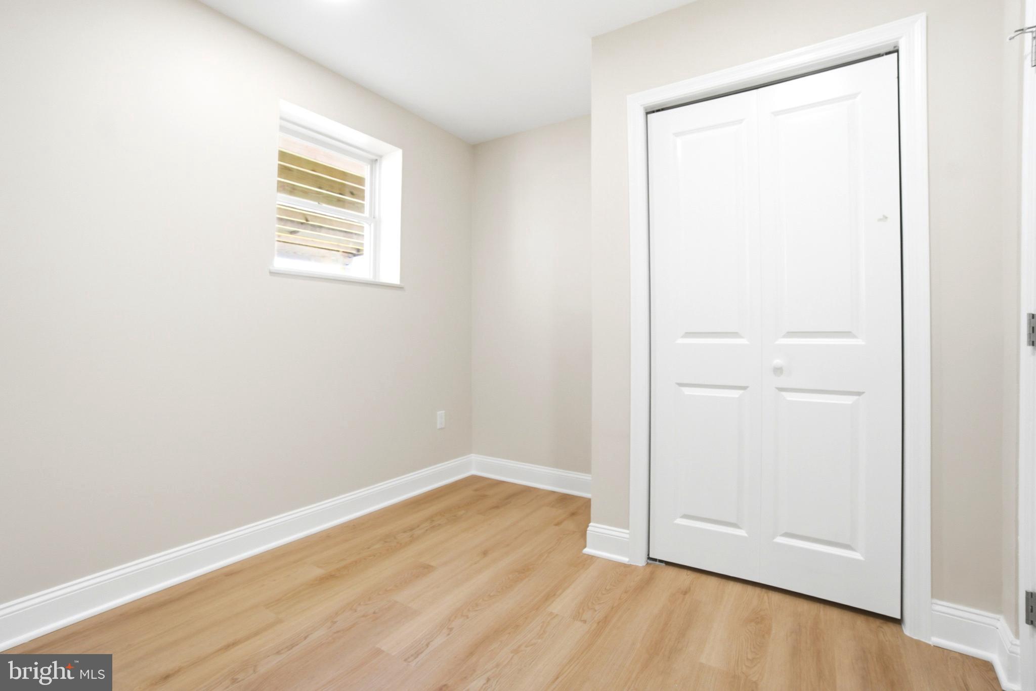 HILLTOP PARK - Residential