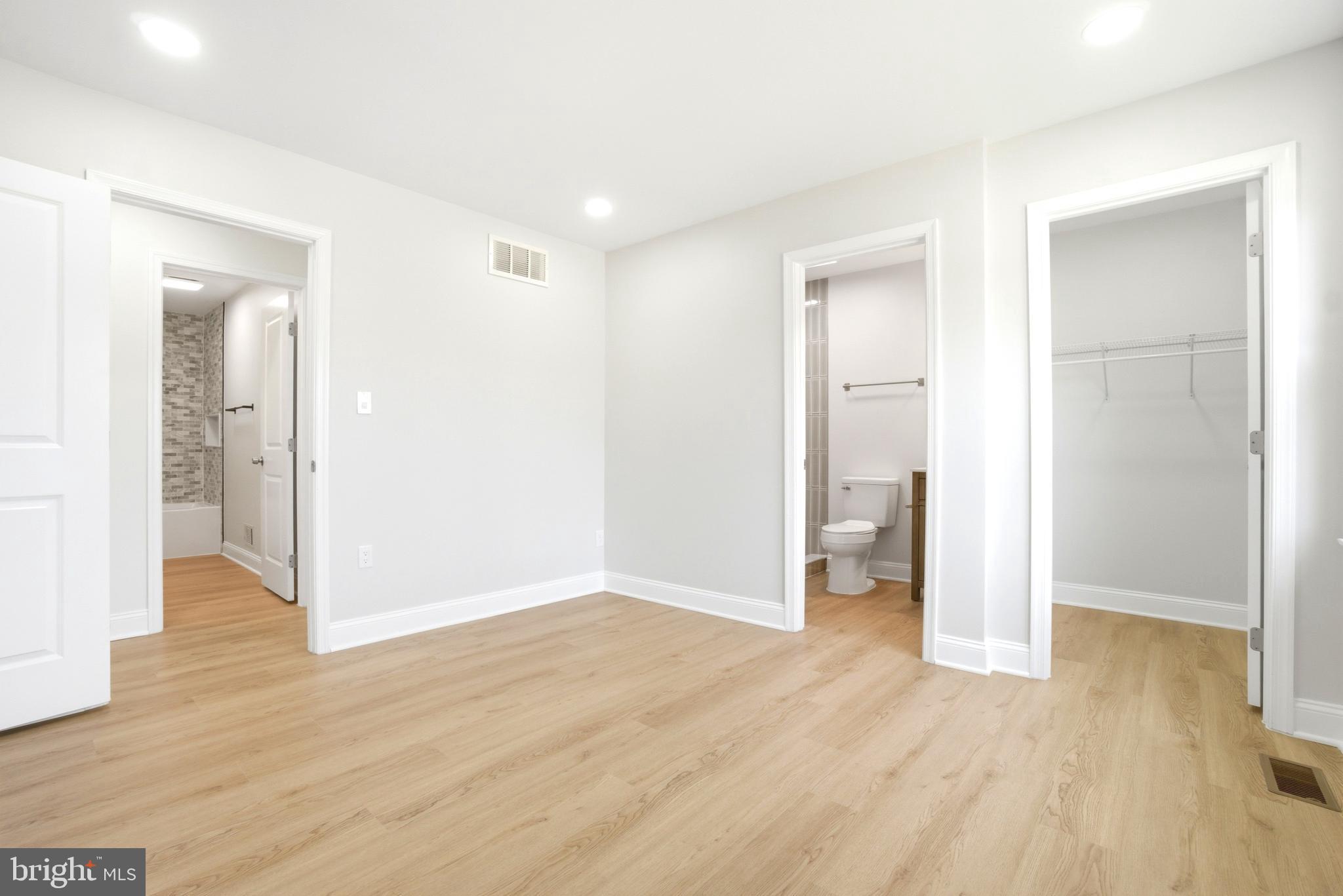 HILLTOP PARK - Residential