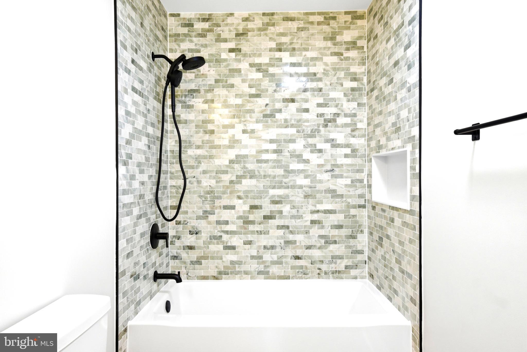 HILLTOP PARK - Residential