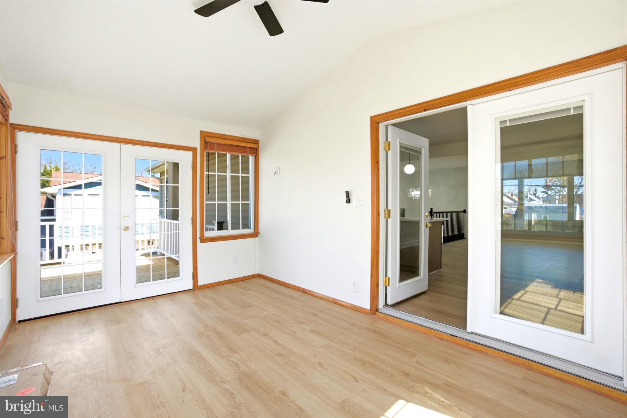 HILLTOP PARK - Residential