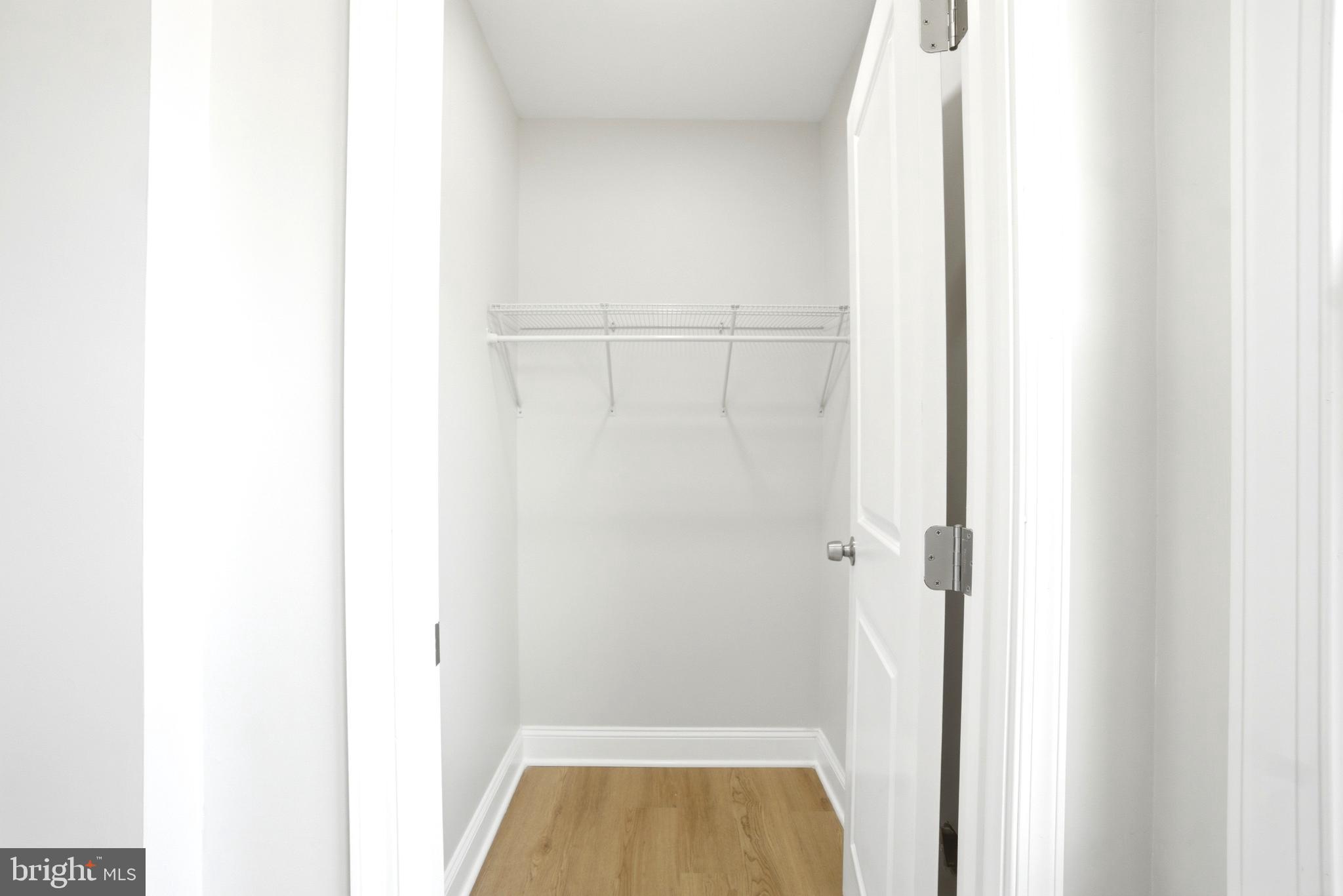 HILLTOP PARK - Residential