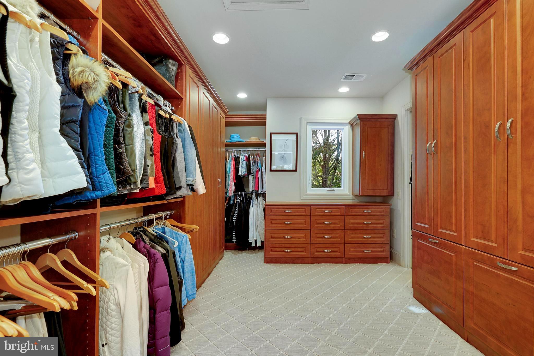 POTOMAC VIEW ESTATES - Residential