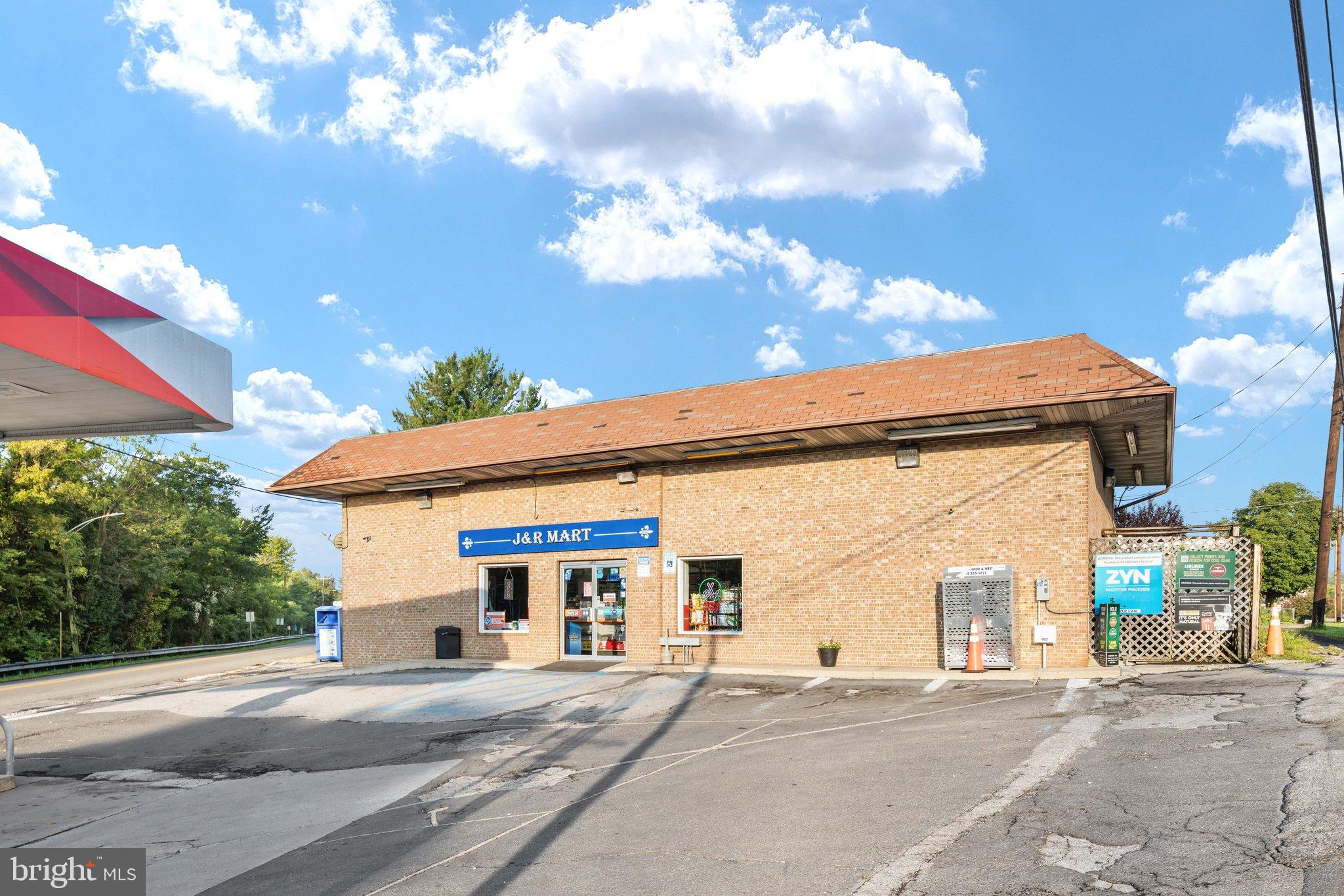 361 W KING STREET
