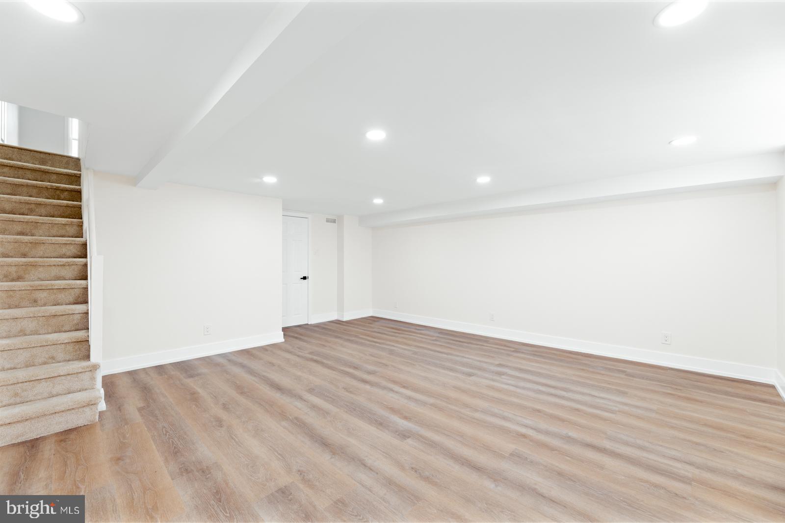 WEST OAK LANE - Residential