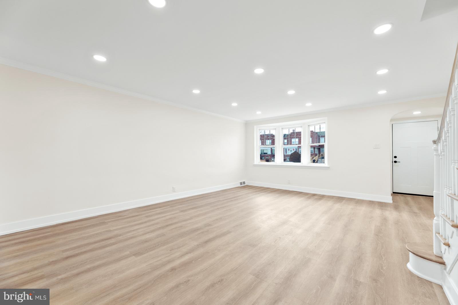 WEST OAK LANE - Residential