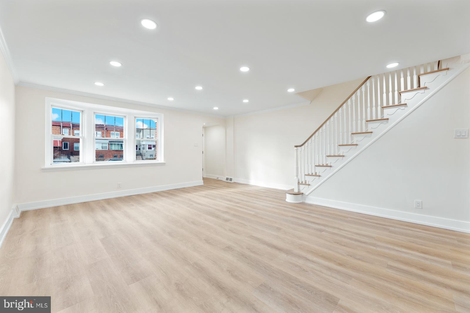 WEST OAK LANE - Residential